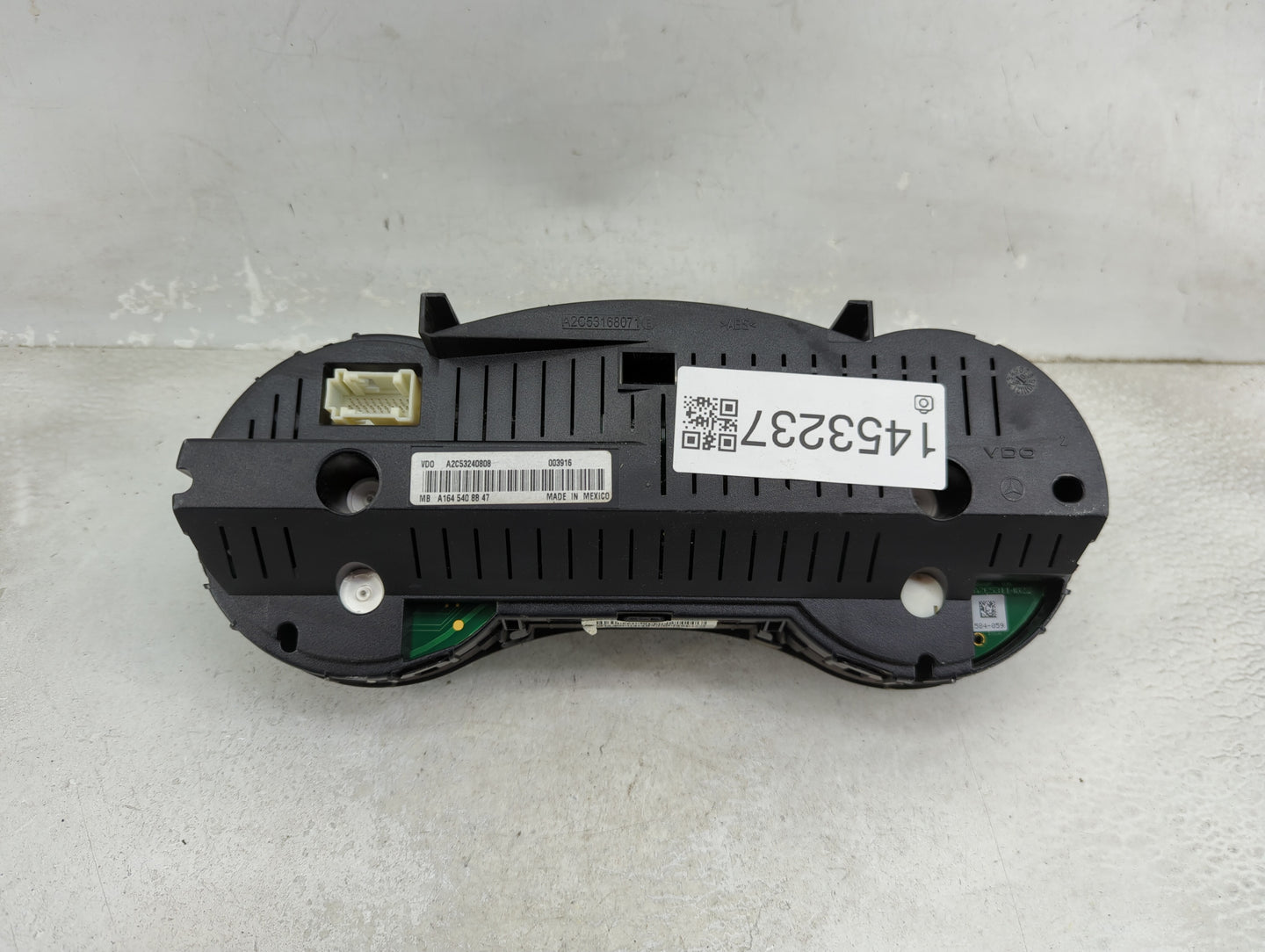 2007 Mercedes-Benz Ml350 Instrument Cluster Speedometer Gauges P/N:A2C53240808 A1645408847 Miles:133K Fits OEM Used Auto Par