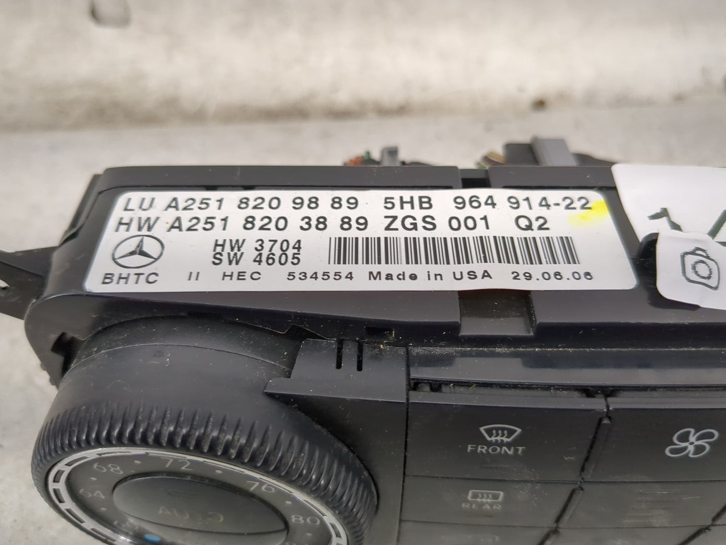 2006-2008 Mercedes-Benz Ml350 Climate Control Module Temperature AC/Heater Replacement P/N:A251 820 38 89 A251 820 98 89 Fit