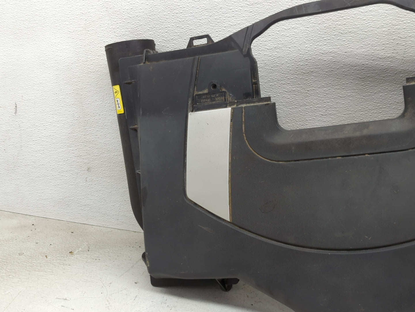 2006-2007 Mercedes-benz Ml350 Air Cleaner Intake-duct Hose Tube 1459342 - Oemusedautoparts1.com