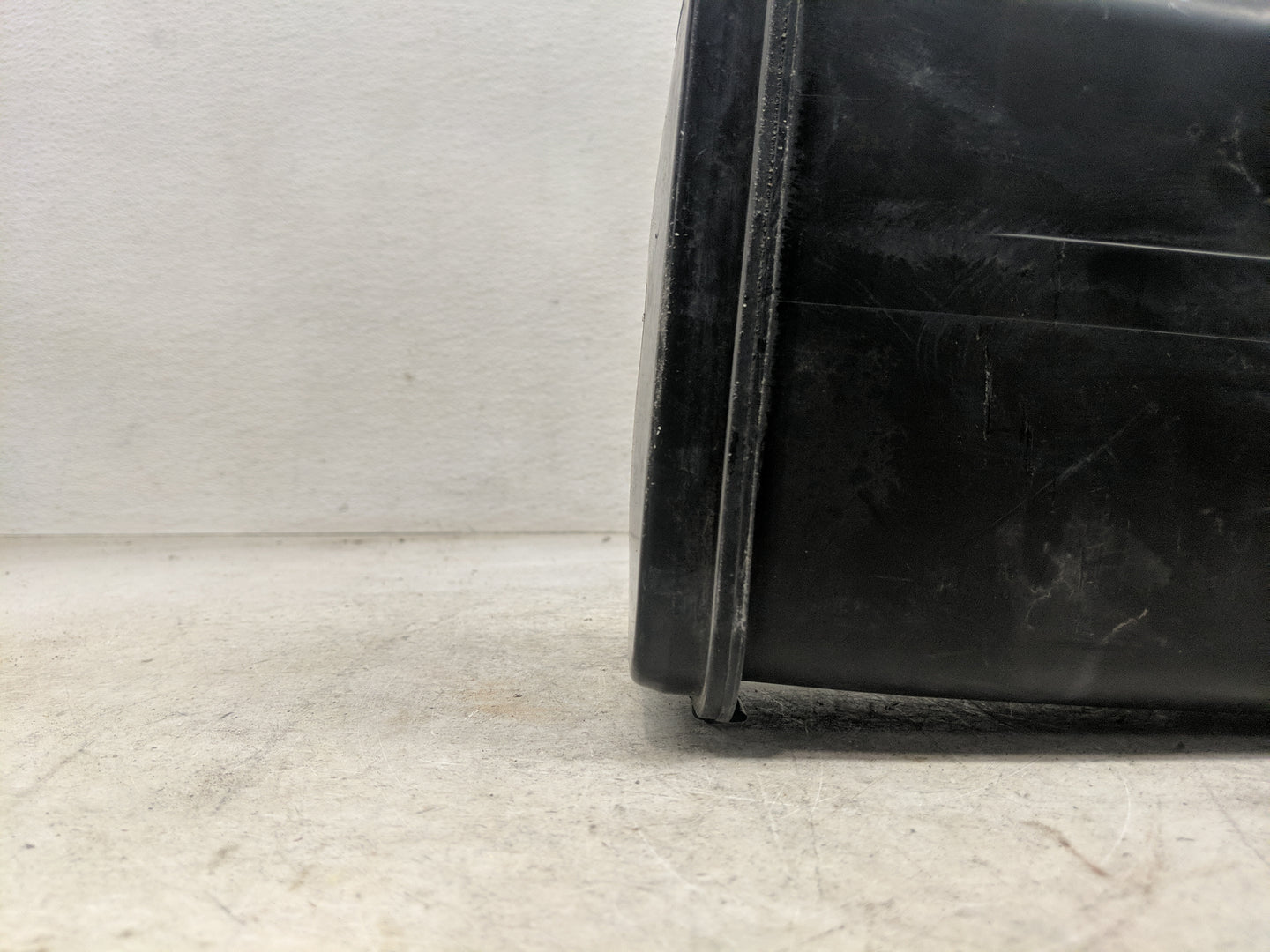 2007 Mercedes-benz Ml350 Fuel Vapor Charcoal Canister 1461935 - Oemusedautoparts1.com