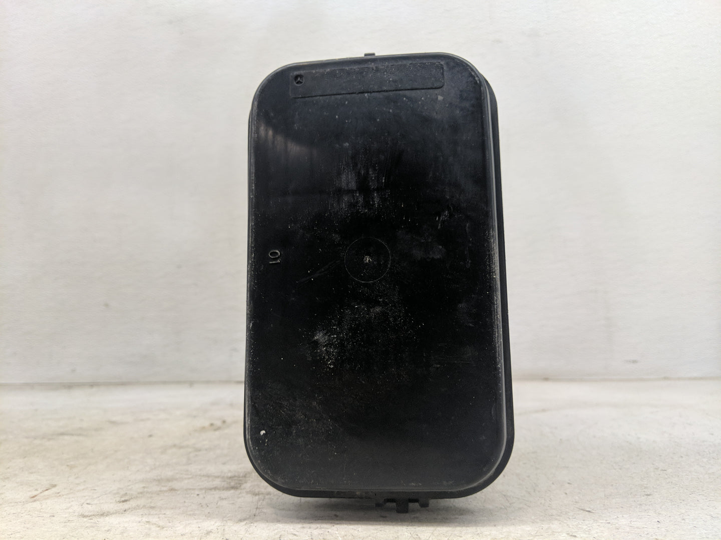 2007 Mercedes-benz Ml350 Fuel Vapor Charcoal Canister 1461935 - Oemusedautoparts1.com