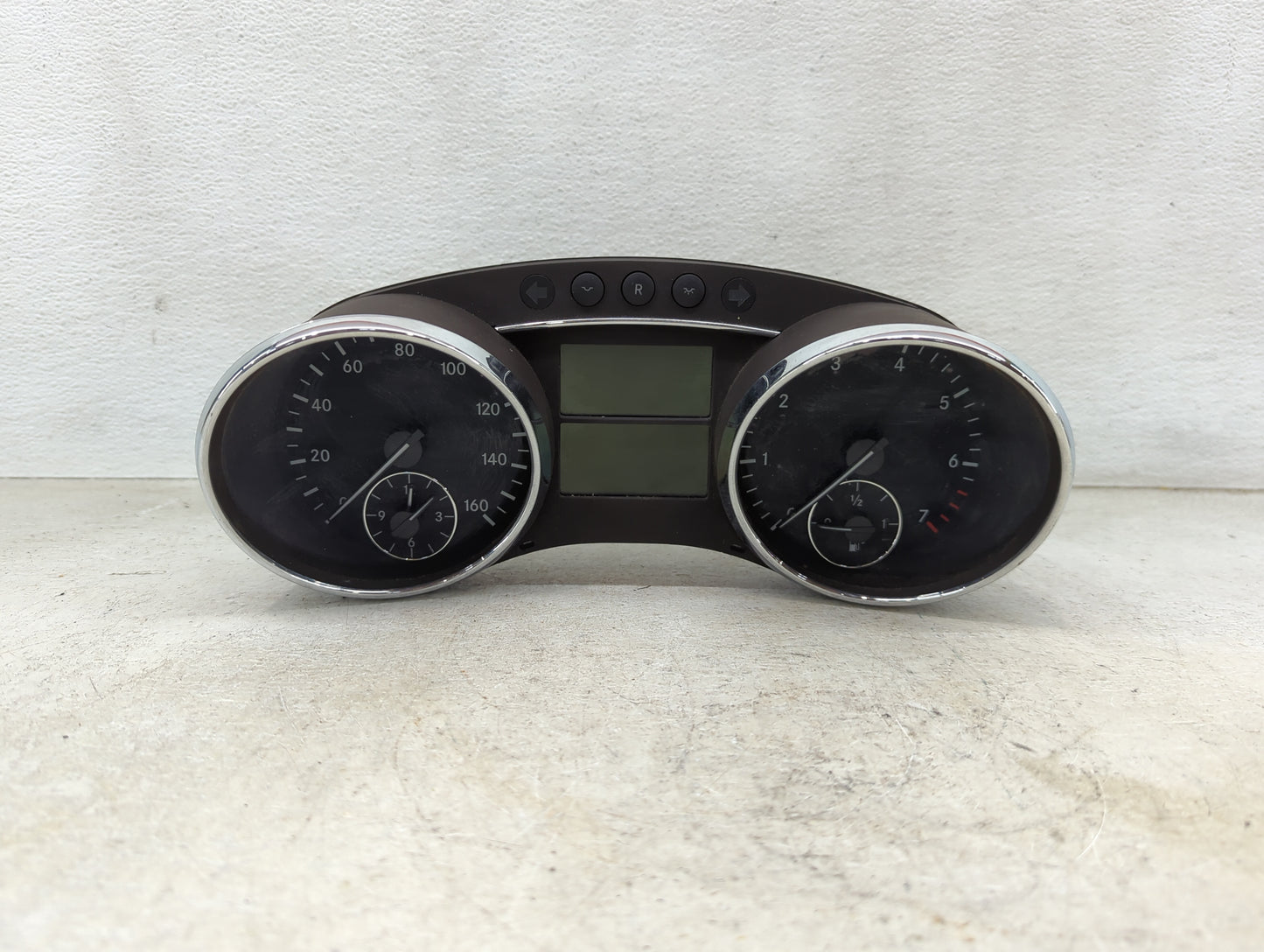 2007 Mercedes-Benz R-Class Instrument Cluster Speedometer Gauges P/N:A2C53240800 A2514401111 Miles:159K Fits Fits 2009 2010 