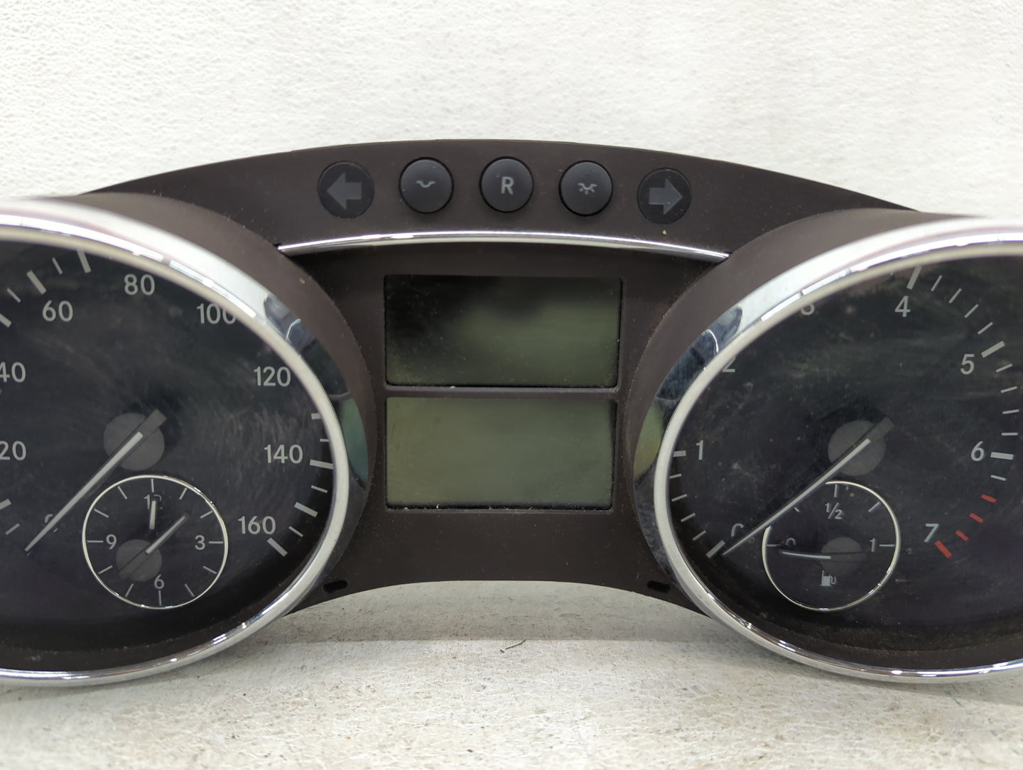 2007 Mercedes-Benz R-Class Instrument Cluster Speedometer Gauges P/N:A2C53240800 A2514401111 Miles:159K Fits Fits 2009 2010 