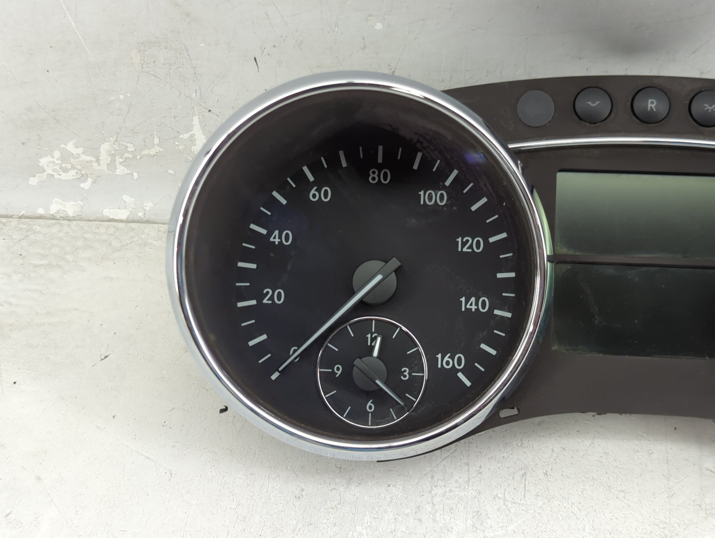 2007 Mercedes-Benz R350 Instrument Cluster Speedometer Gauges P/N:A2C53240800 A2C53168071 Miles:146K Fits OEM Used Auto Part