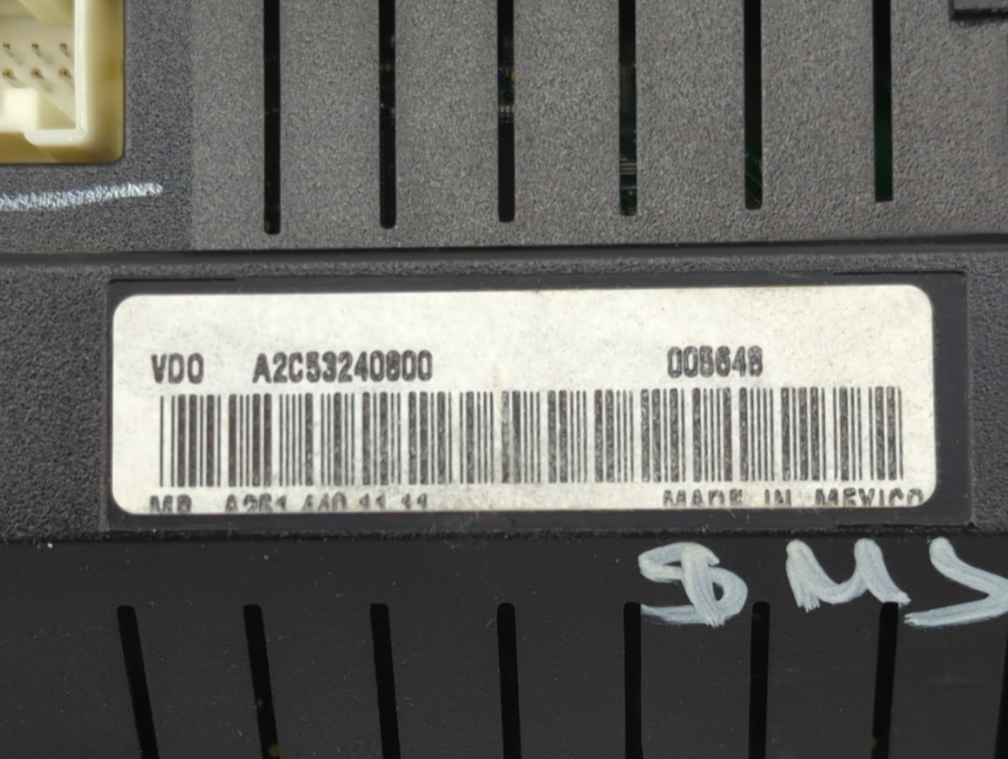 2007 Mercedes-Benz R350 Instrument Cluster Speedometer Gauges P/N:A2C53240800 A2C53168071 Miles:146K Fits OEM Used Auto Part