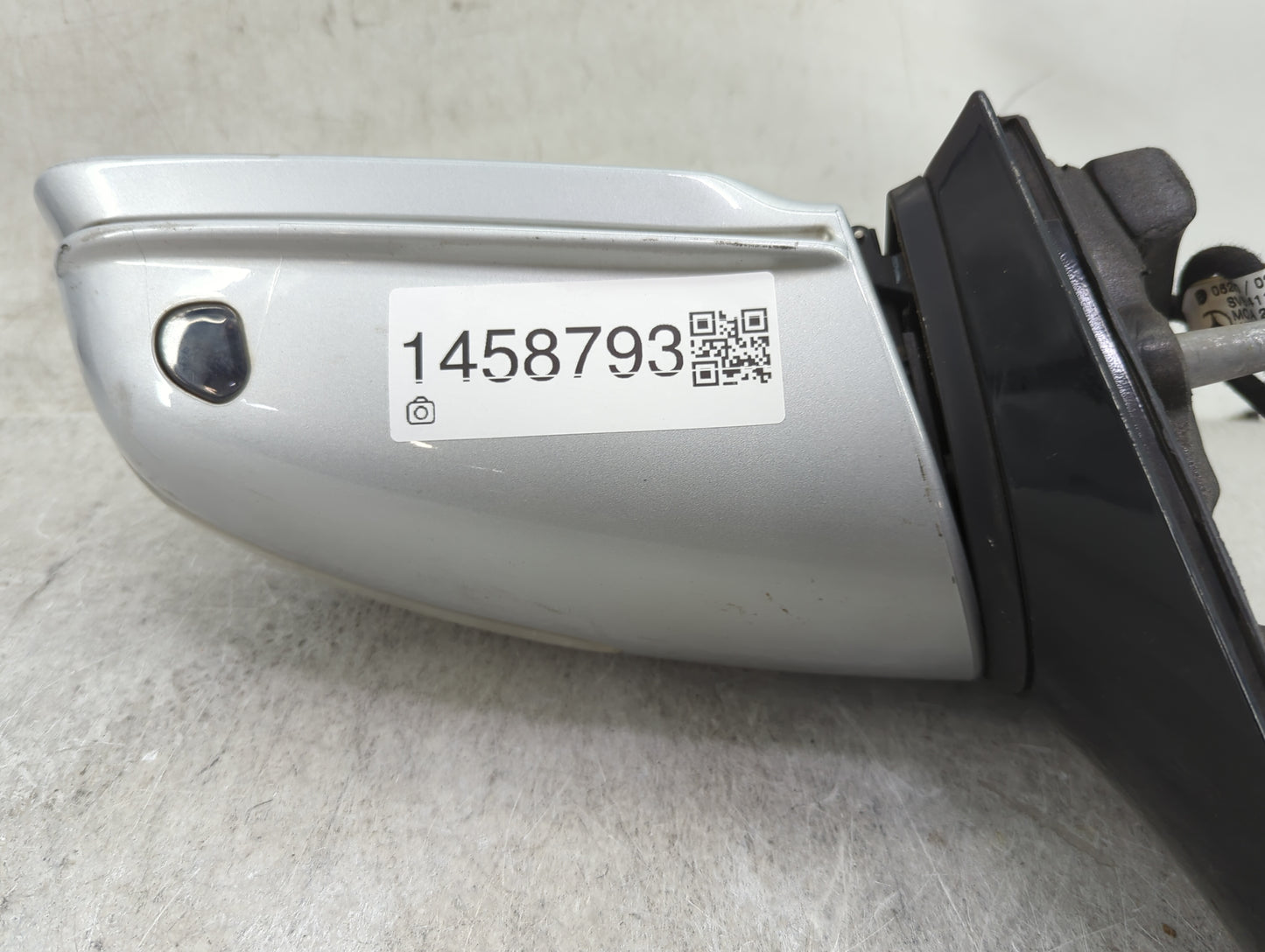 2006-2010 Mercedes-Benz R350 Driver Side View Mirror - Left Door Mirror OEM Used - Oemusedautoparts1.com