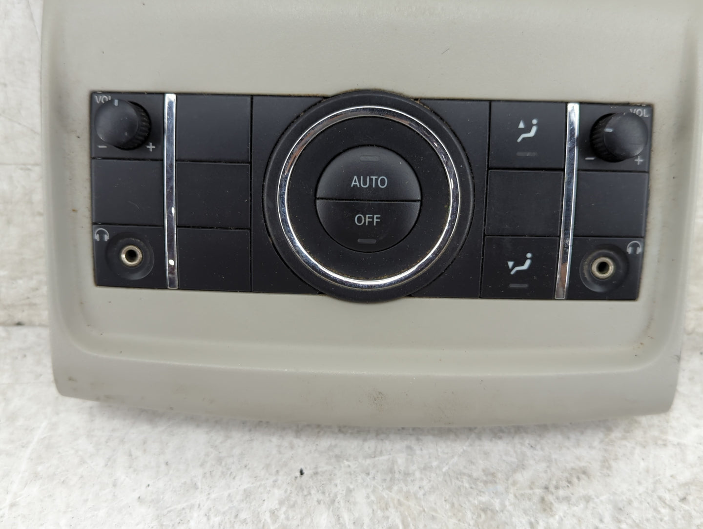 2006-2008 Mercedes-Benz R350 Climate Control Module Temperature AC/Heater Replacement P/N:A 164 820 95 89 Fits Fits 2006 200