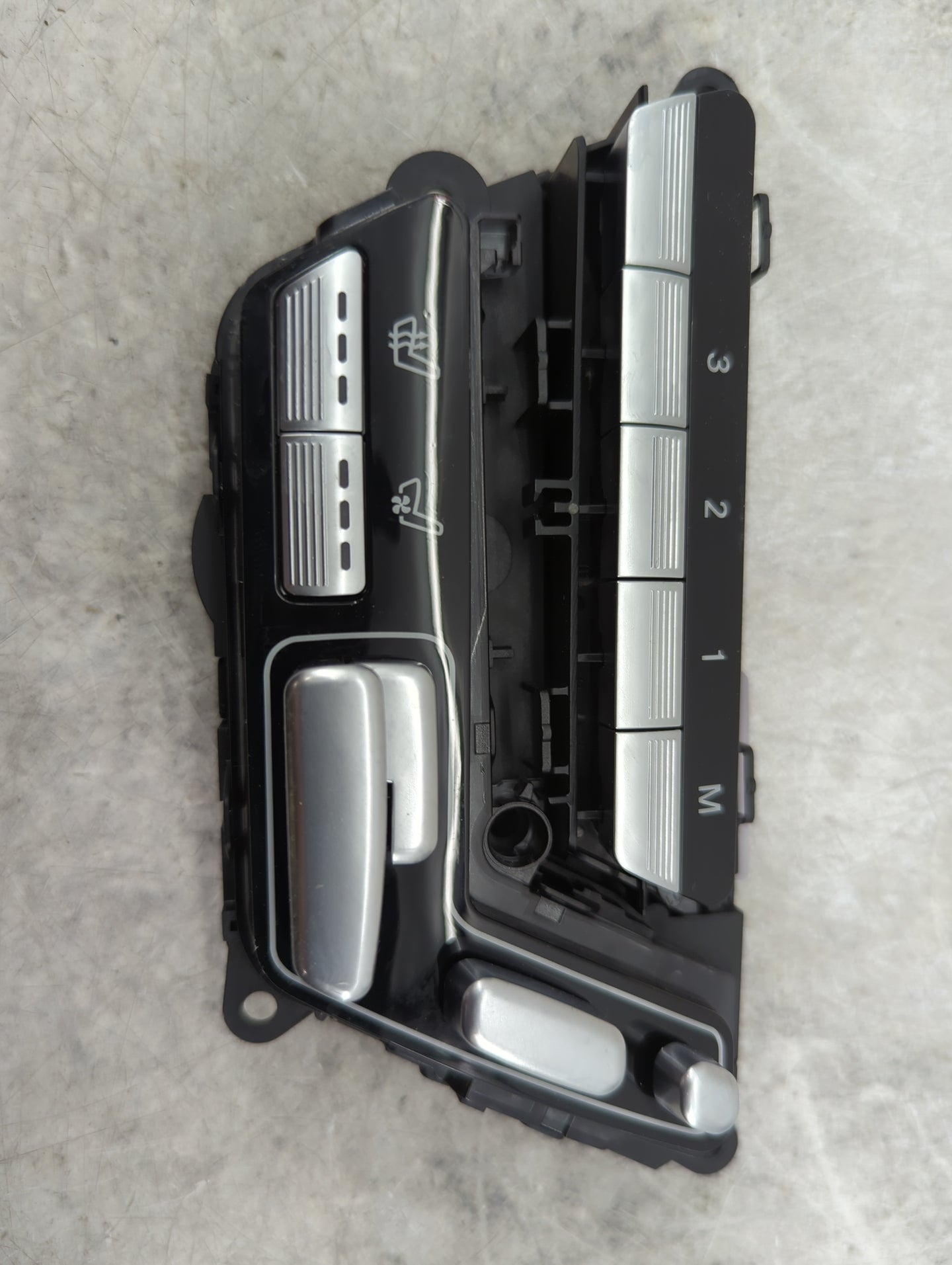 2007 Mercedes-benz S-class Passenger Right Seat Switch 1456539 - Oemusedautoparts1.com