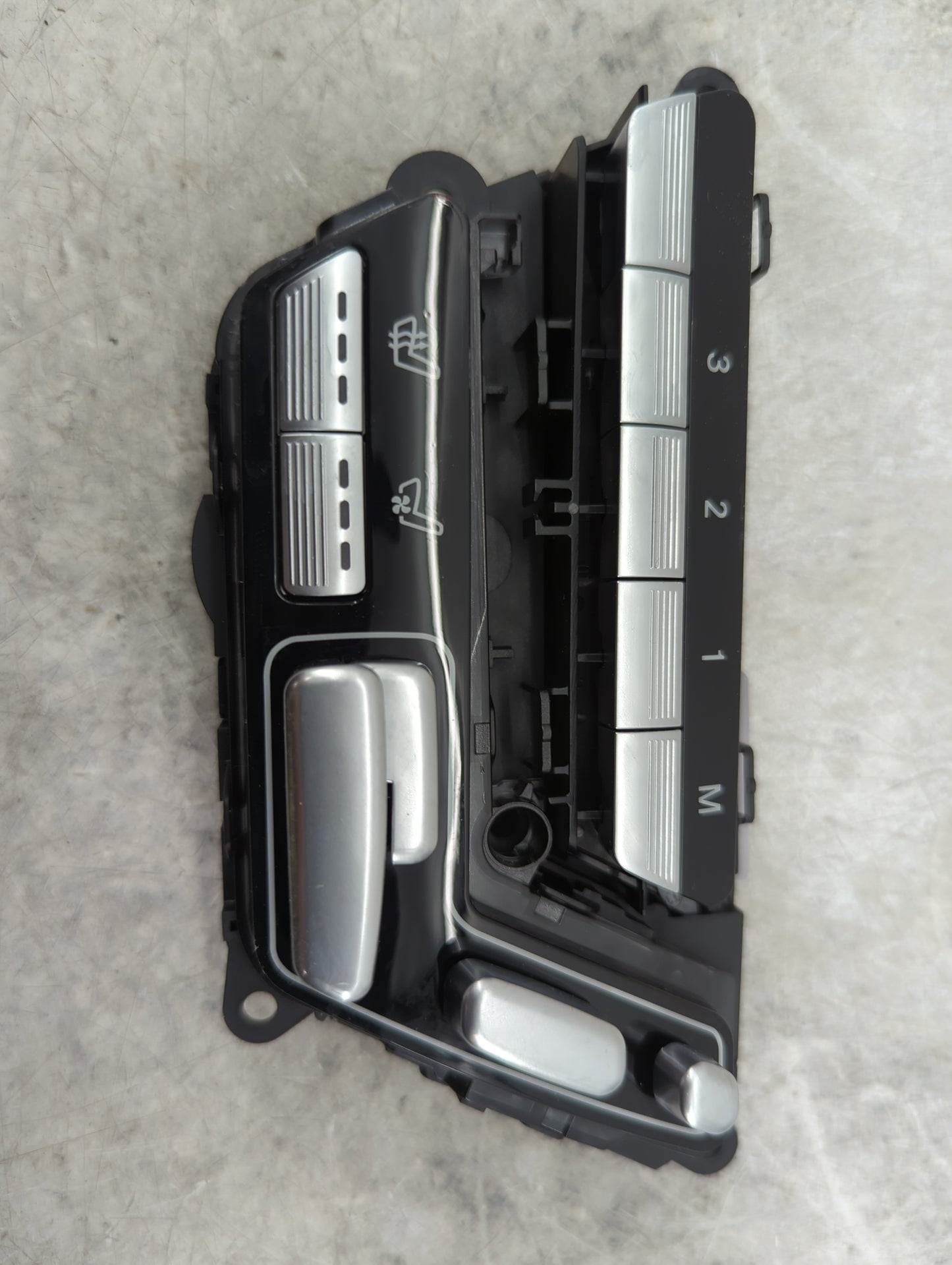 2007 Mercedes-benz S-class Passenger Right Seat Switch 1456539 - Oemusedautoparts1.com