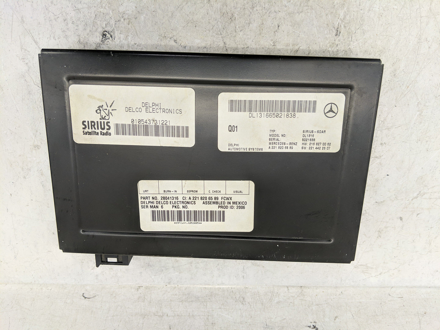 2007 Mercedes-benz S550 Audio Control Module 28041316|a 221 820 65 89 - Oemusedautoparts1.com