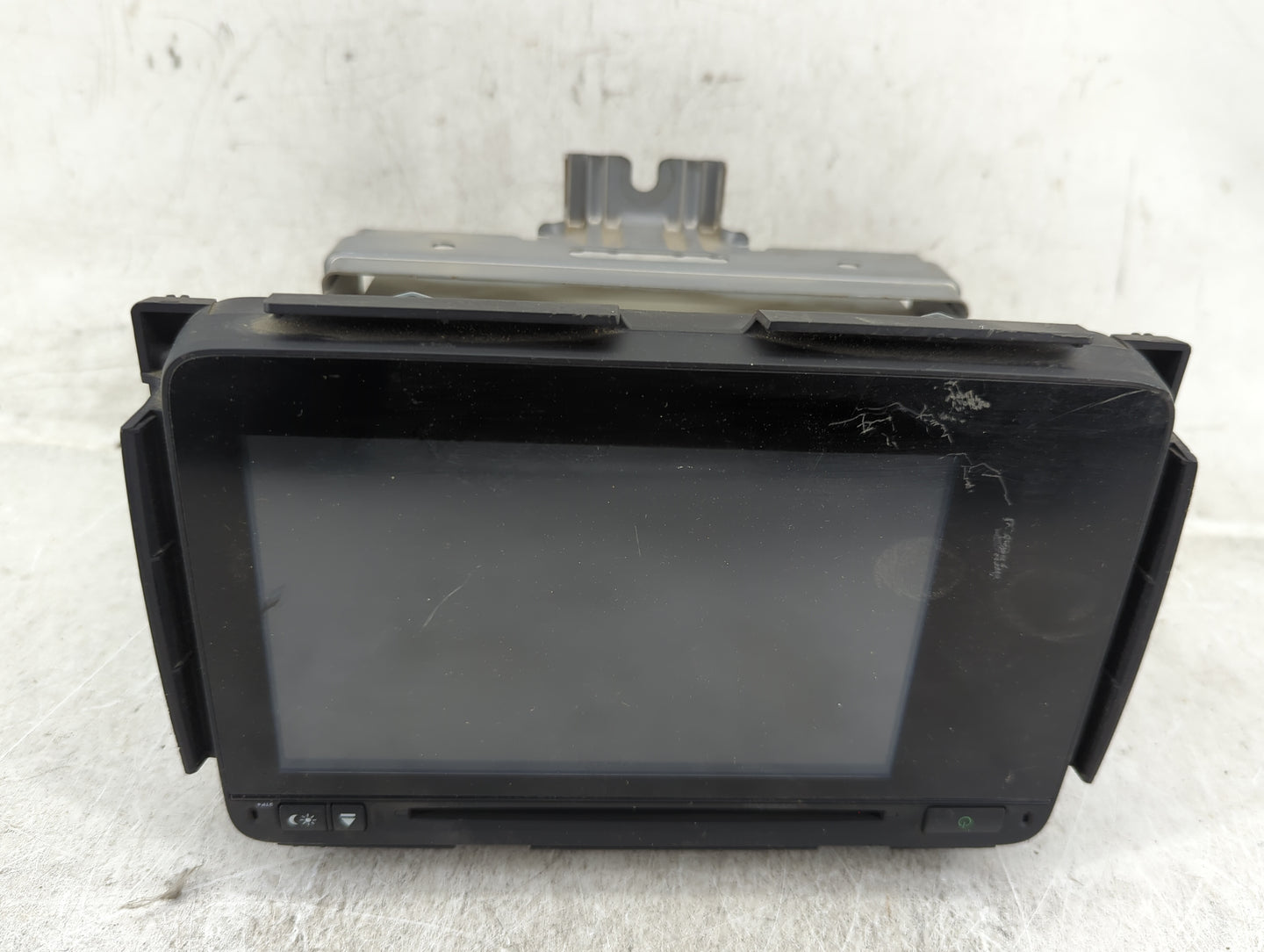 2007-2009 Mercedes-Benz S550 Radio AM FM Cd Player Receiver Replacement P/N:39100-T7W-A210-M1 Fits Fits 2007 2008 2009 2010 