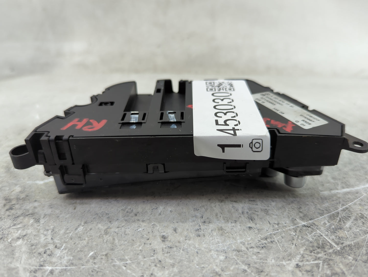 2007 Mercedes-Benz S550 Climate Control Module Temperature AC/Heater Replacement P/N:A2218707751 3359240201, STV83663 Fits O