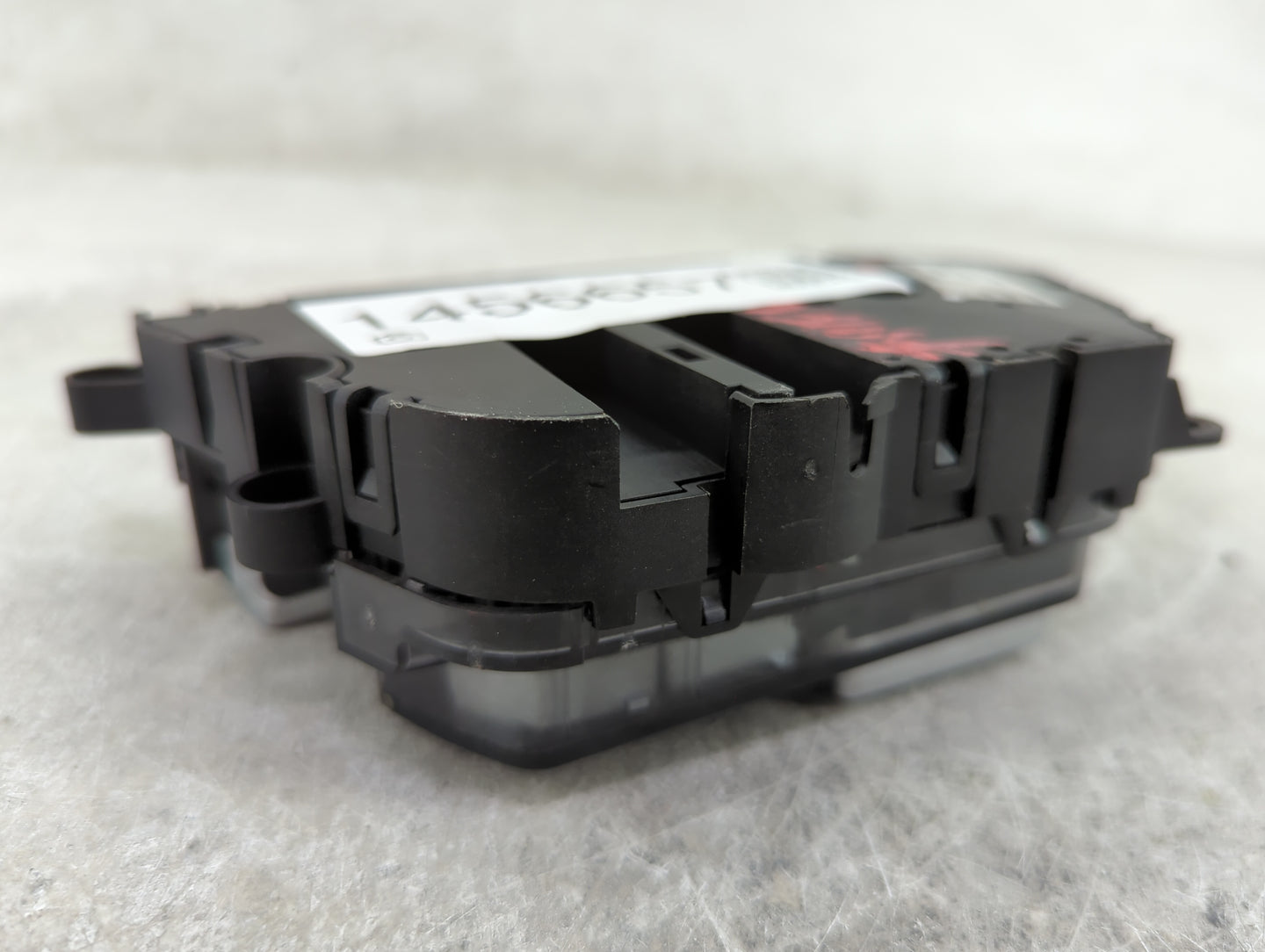 2007 Mercedes-benz S550 Driver Left Seat Switch 1456657 - Oemusedautoparts1.com