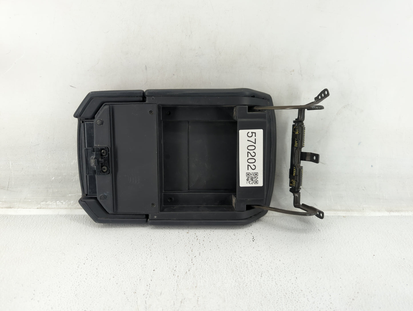 2007 Mercedes-benz S550 Center Console Armrest Cover Lid Black - Oemusedautoparts1.com