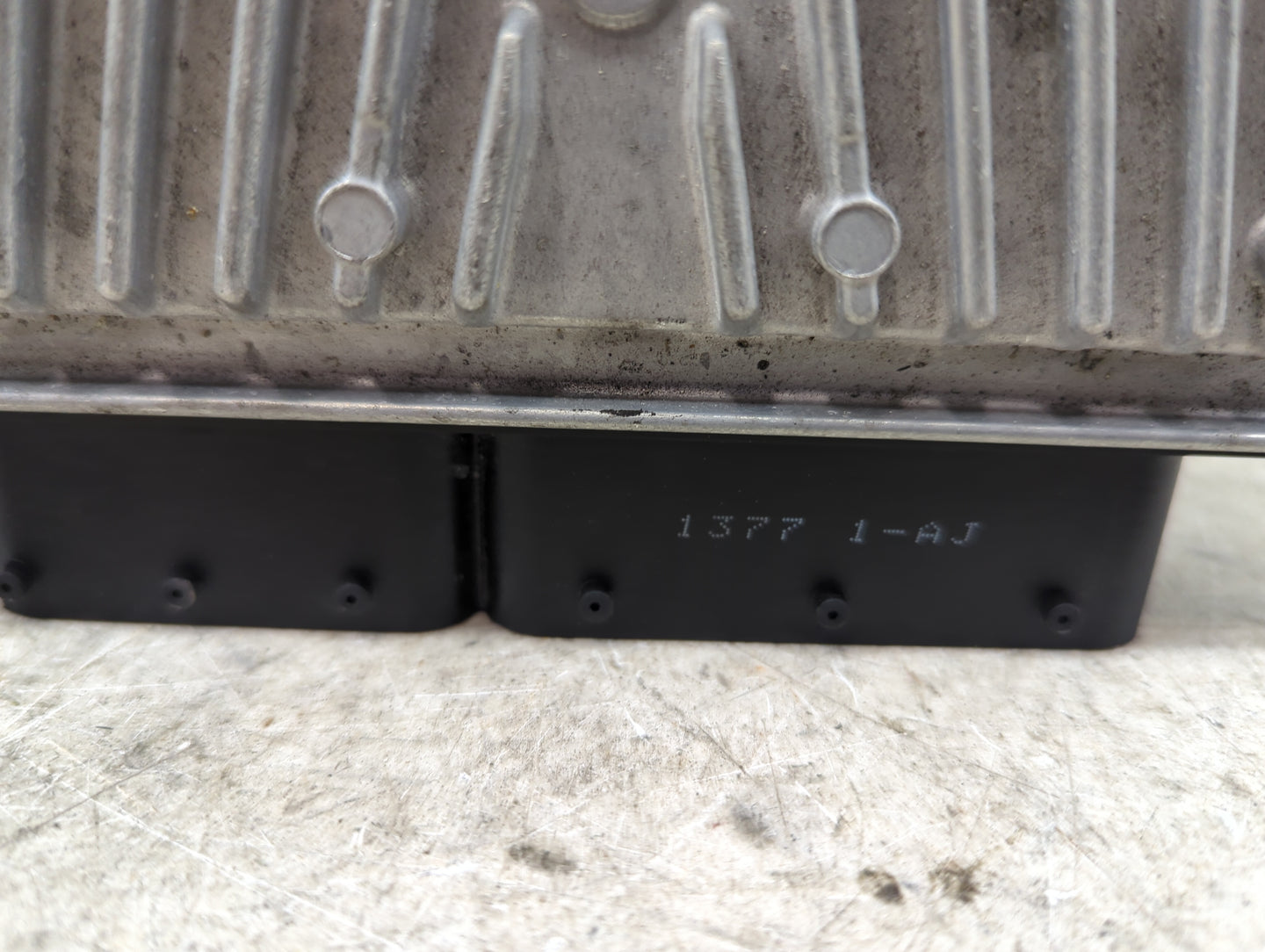 2007 Mercedes E-Class PCM Engine Control Computer ECU ECM PCU OEM P/N:A 272 153 50 91 A 002 446 74 40 Fits Fits 2008 OEM Use