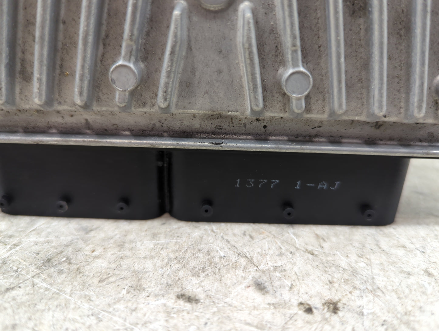 2007 Mercedes E-Class PCM Engine Control Computer ECU ECM PCU OEM P/N:A 272 153 50 91 A 002 446 74 40 Fits Fits 2008 OEM Use