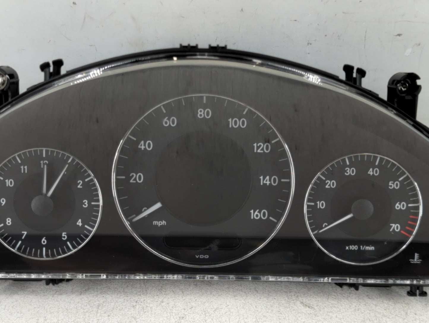 2007 Mercedes Mercedes E-Class Instrument Cluster Speedometer Gauges Fits OEM Used Auto Parts - Oemusedautoparts1.com