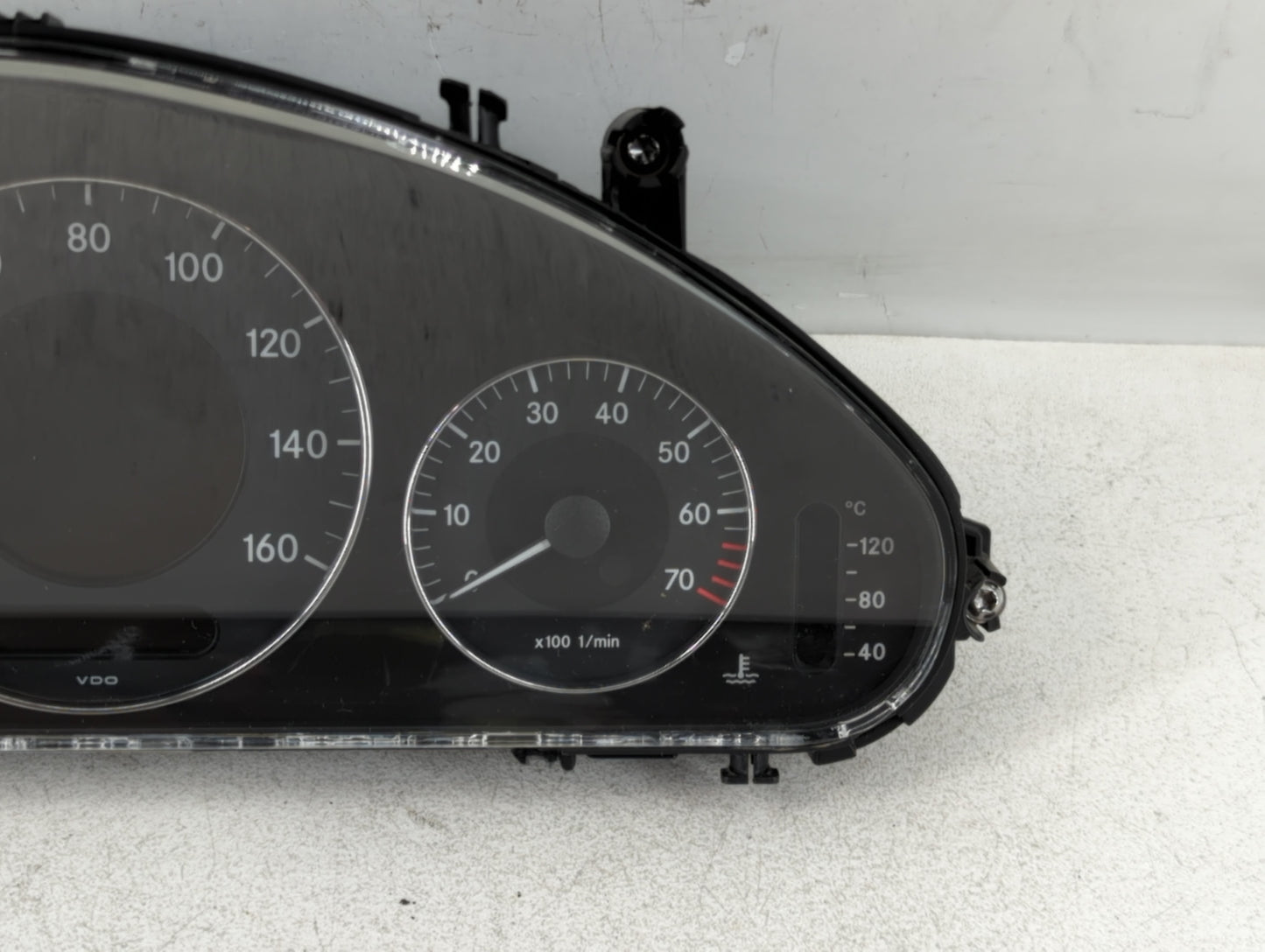 2007 Mercedes Mercedes E-Class Instrument Cluster Speedometer Gauges Fits OEM Used Auto Parts - Oemusedautoparts1.com