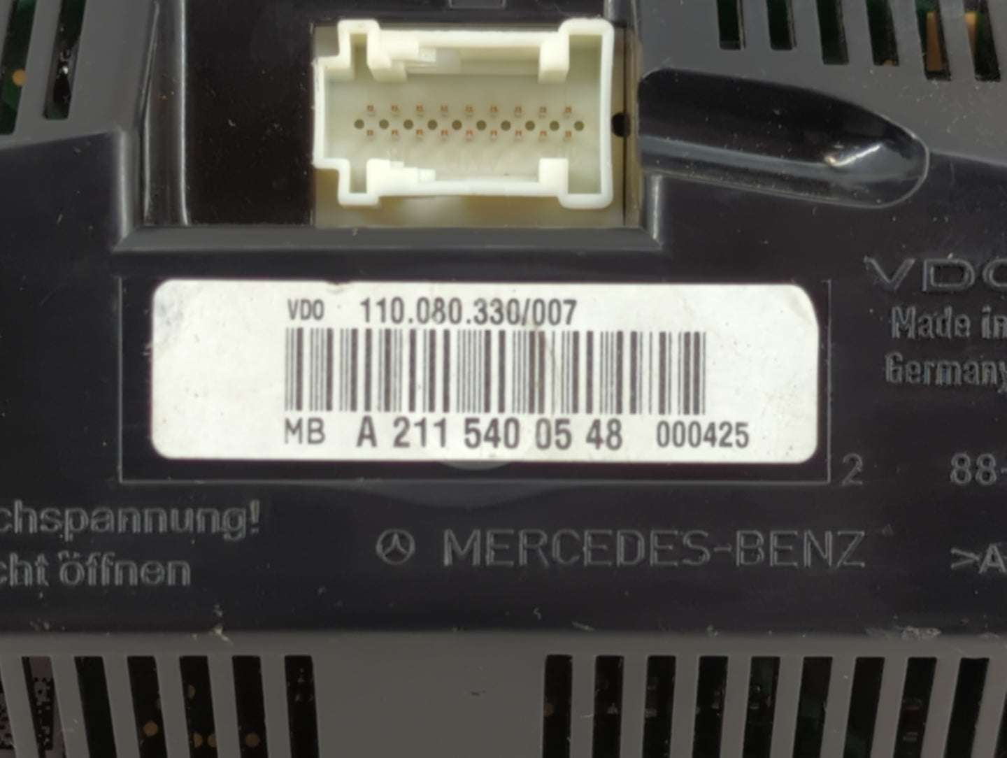 2007 Mercedes Mercedes E-Class Instrument Cluster Speedometer Gauges Fits OEM Used Auto Parts - Oemusedautoparts1.com