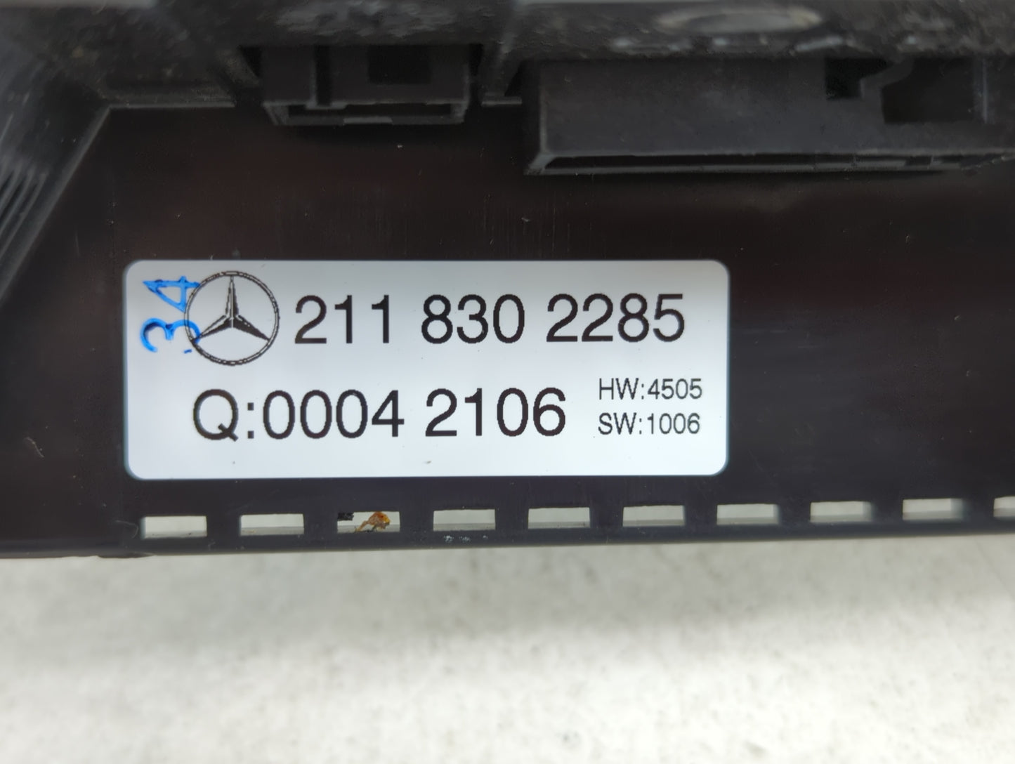 2007 Mercedes Mercedes E-Class Climate Control Module Temperature AC/Heater Replacement P/N:Q:004 2106 211 830 2285 Fits OEM