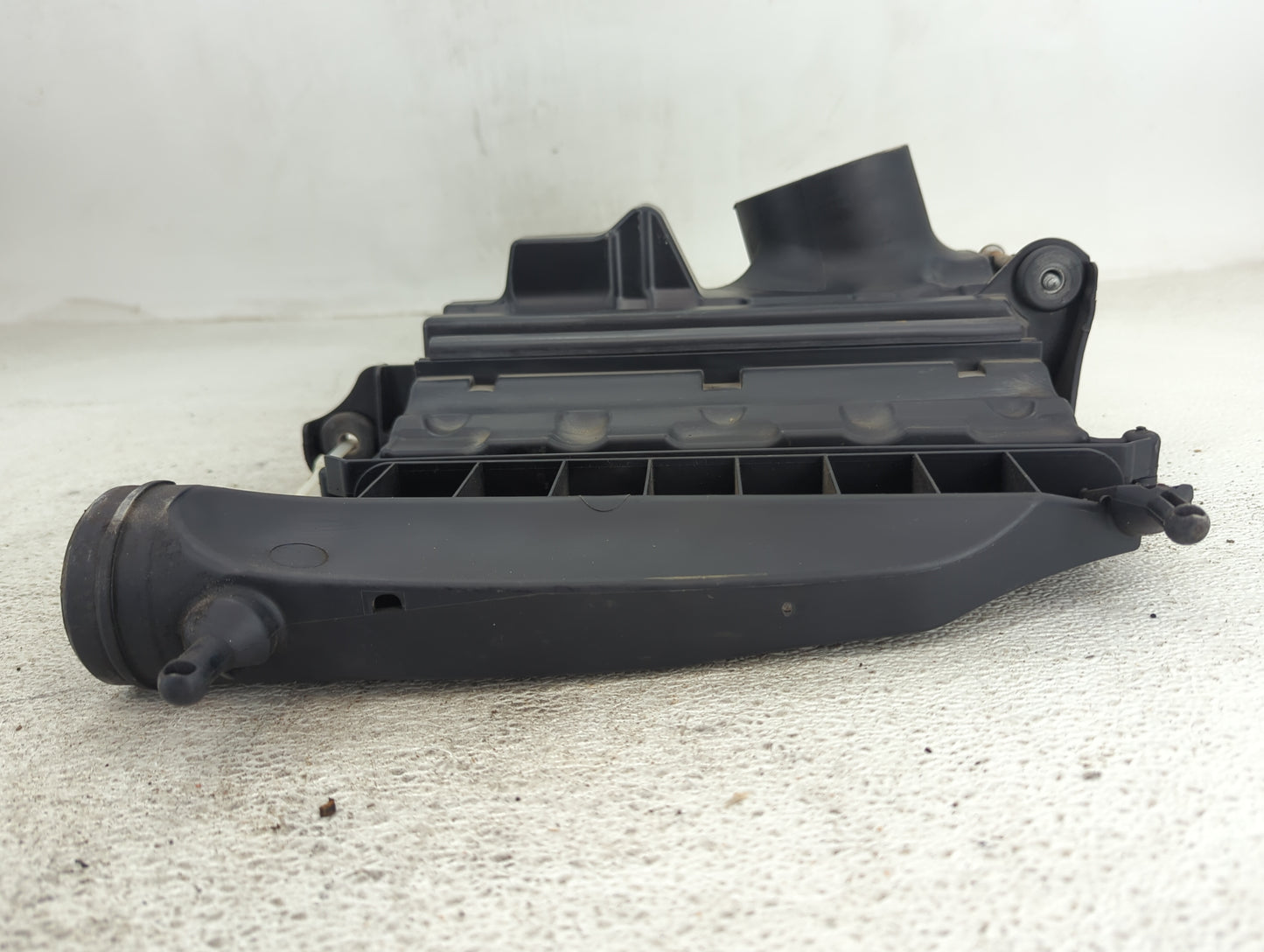 Mercedes Ml320 Air Cleaner Intake-duct Hose Tube - Oemusedautoparts1.com