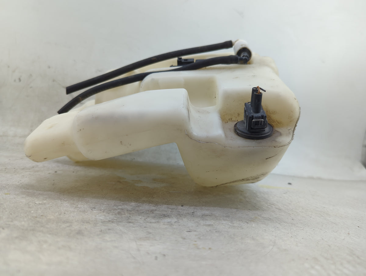 Mercedes Ml350 Radiator Coolant Overflow Expansion Tank Bottle - Oemusedautoparts1.com