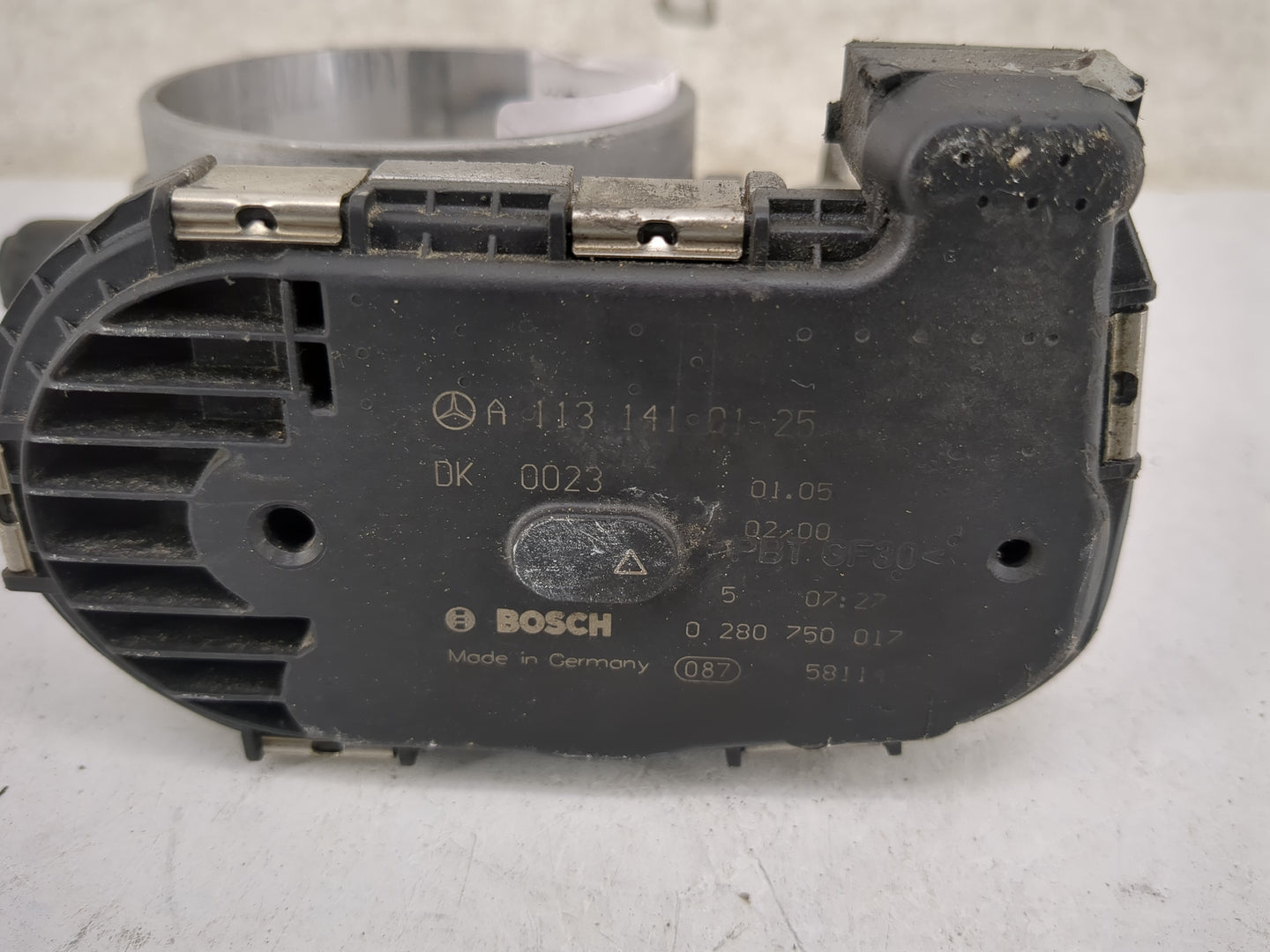 2007 Mercedes Ml350 Throttle Body P/N:A1131410125 0280750017 Fits Fits 2005 2006 2008 2009 2010 2011 2012 2013 2014 OEM Used