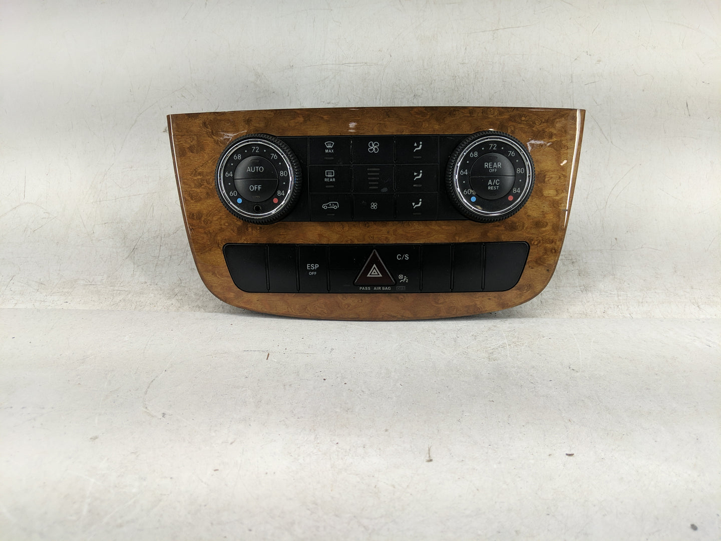 2007 Mercedes R-Class Climate Control Module Temperature AC/Heater Replacement P/N:A2518702189 A2518205189 Fits Fits 2008 OE