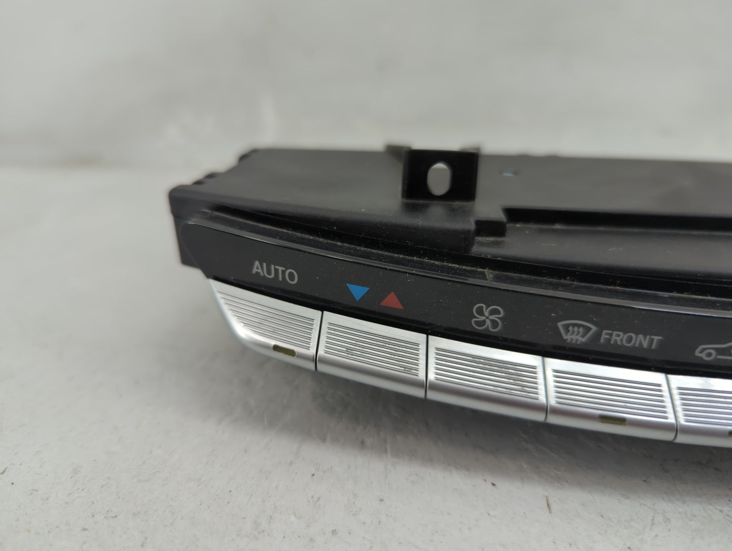 2007 Mercedes S-Class Climate Control Module Temperature AC/Heater Replacement P/N:2218709810 2218201310, 2214421323 Fits OE