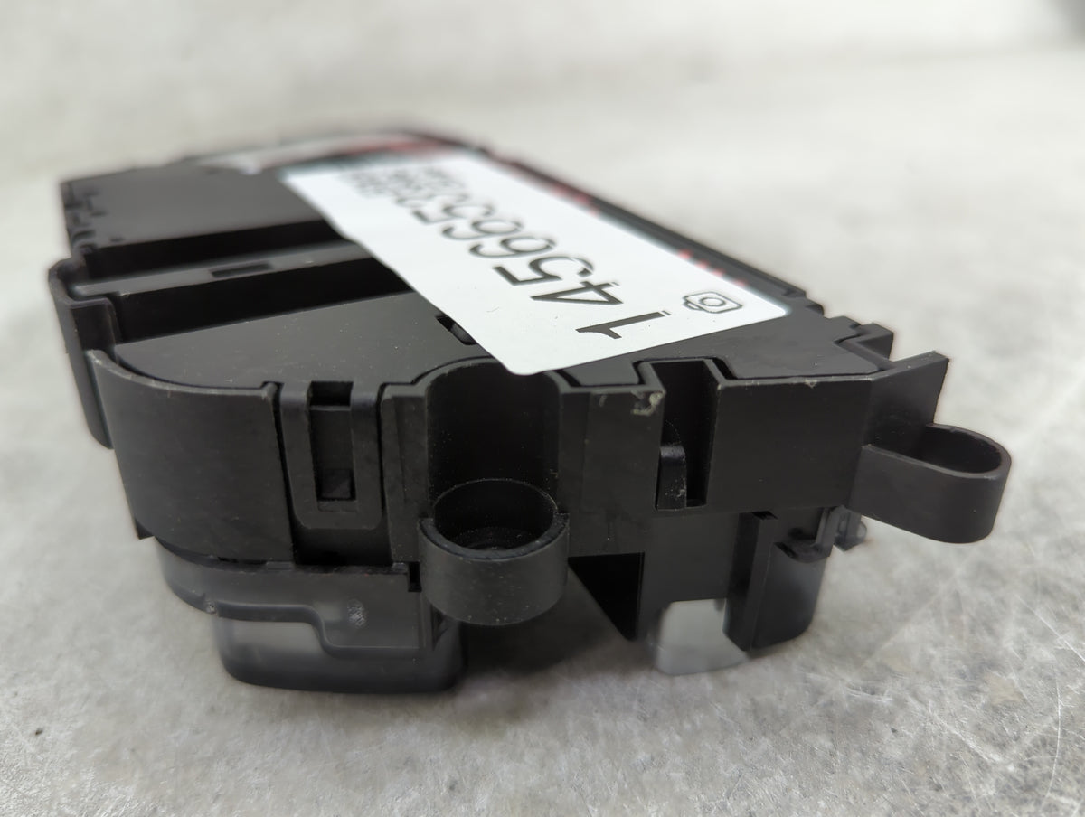 2007 Mercedes Sclass Passenger Right Seat Switch - Oemusedautoparts1.com