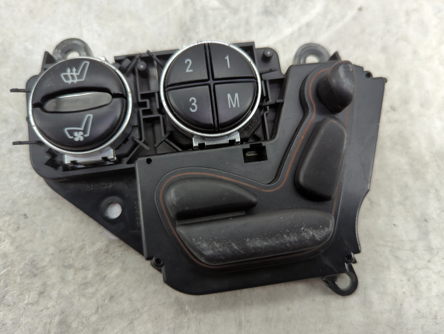 2007 Mercedes Sl550 Passenger Right Seat Switch A2308211251|566100 - Oemusedautoparts1.com