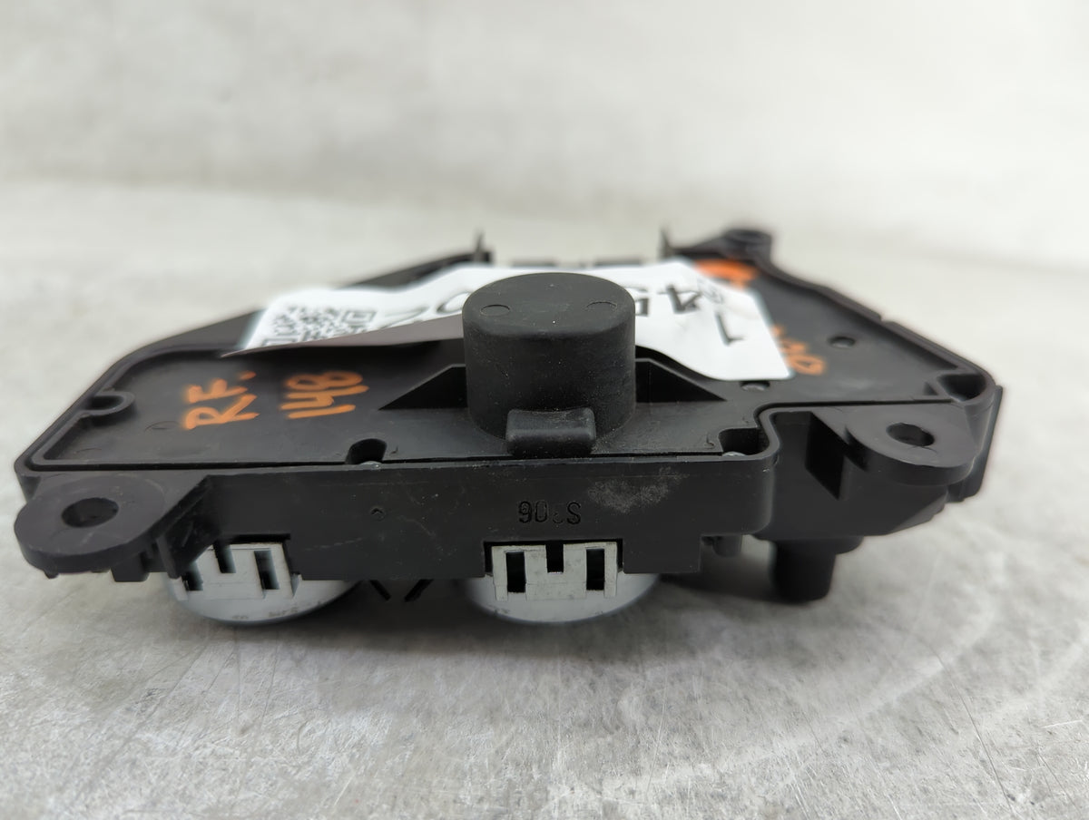 2007 Mercedes Sl550 Passenger Right Seat Switch A2308211251|566100 - Oemusedautoparts1.com