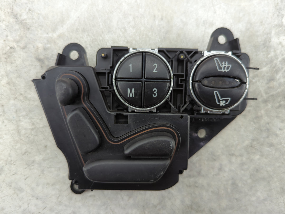 2007 Mercedes Benz Sl550 Driver Left Seat Switch - Oemusedautoparts1.com