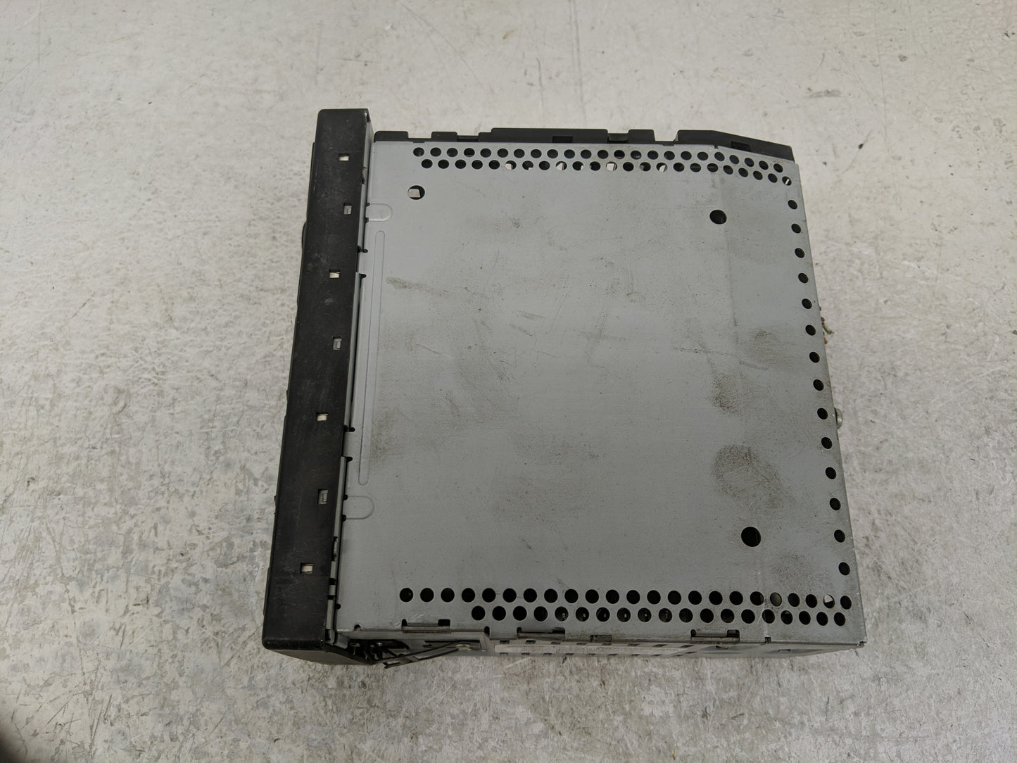 2006-2009 Mercury Grand Marquis Radio AM FM Cd Player Receiver Replacement P/N:6W7T-18C868-AA 8W7T-18C868-AA Fits OEM Used A