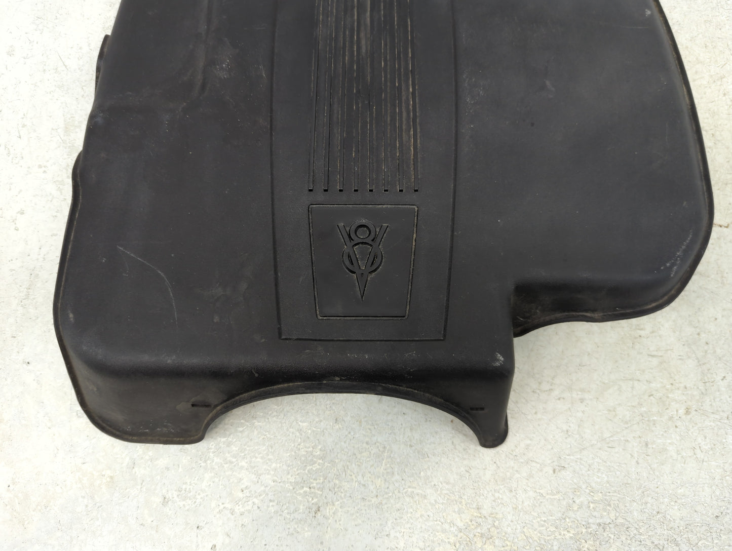 2007 Mercury Grand Marquis Engine Cover - Oemusedautoparts1.com