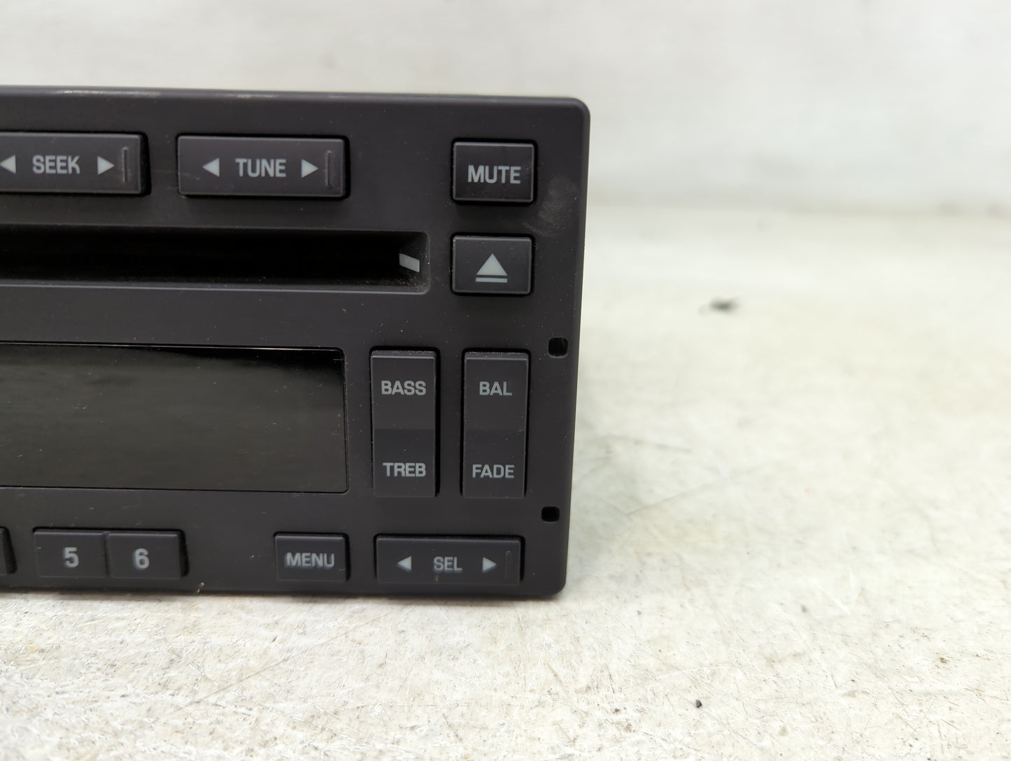 2006-2007 Mercury Grand Marquis Radio AM FM Cd Player Receiver Replacement P/N:6W7T-18C869-AA Fits Fits 2006 2007 OEM Used A