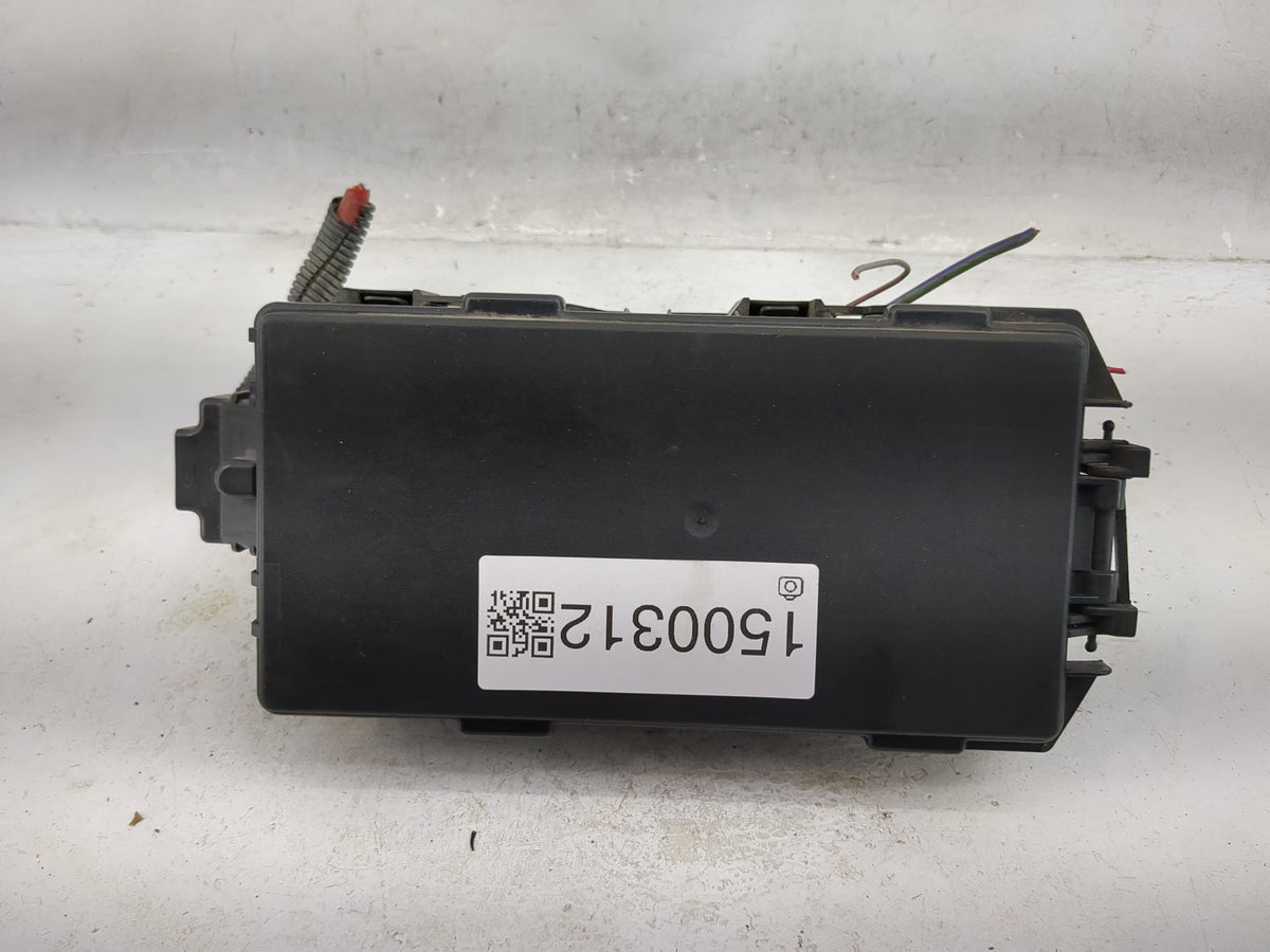 2007 Mercury Grand Marquis Fusebox Fuse Box Panel Relay Module P/N:4L3T-14A003-AA 5C3T-14B192-AA Fits OEM Used Auto Parts - 