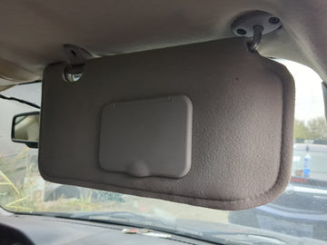 2005-2007 Mercury Mariner Sun Visor Shade Replacement Passenger Right Mirror Fits Fits 2005 2006 2007 OEM Used Auto Parts