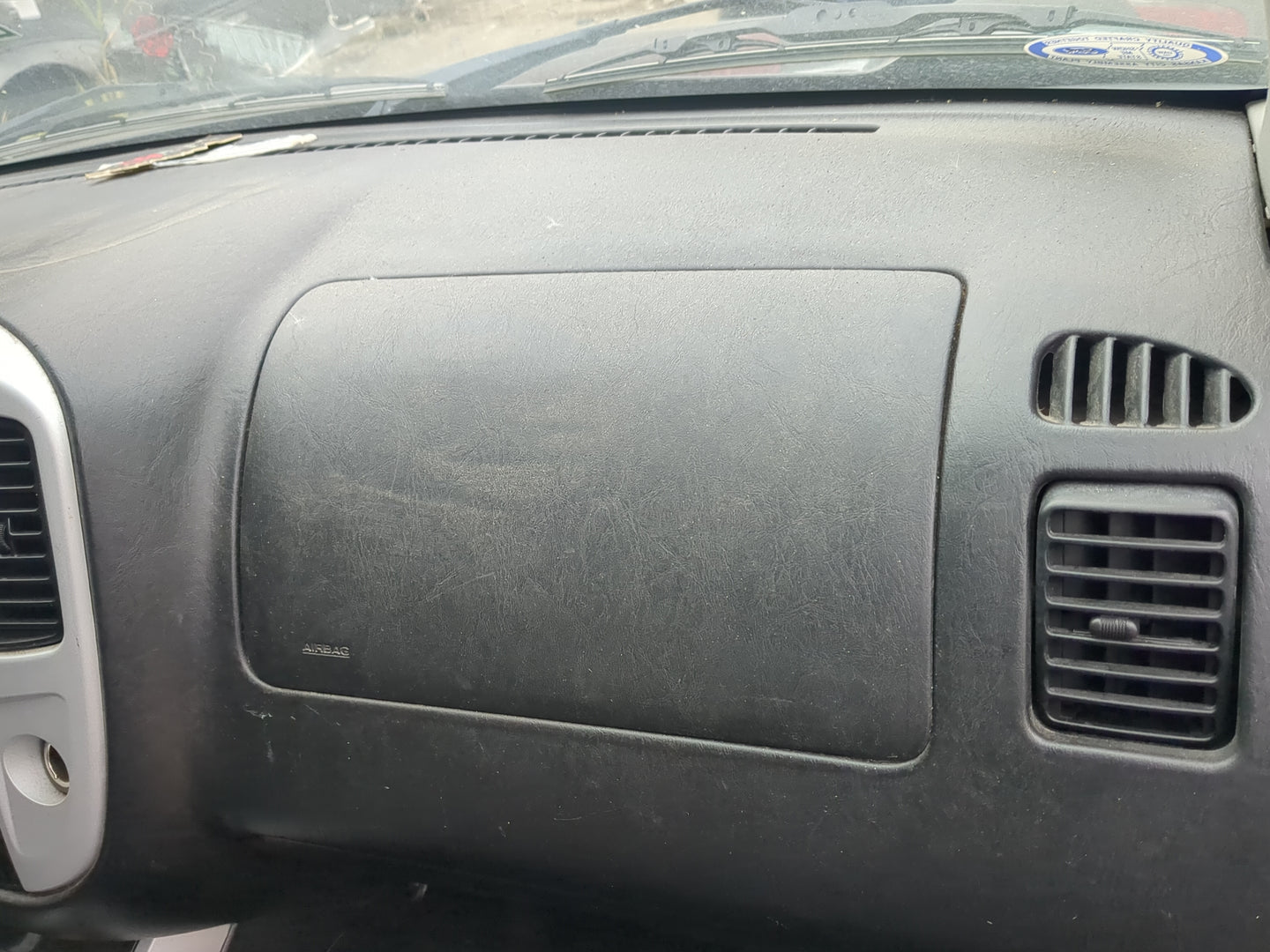 2005-2007 Mercury Mariner Air Bag Passenger Right Dashboard OEM Fits Fits 2005 2006 2007 OEM Used Auto Parts - Oemusedautopa