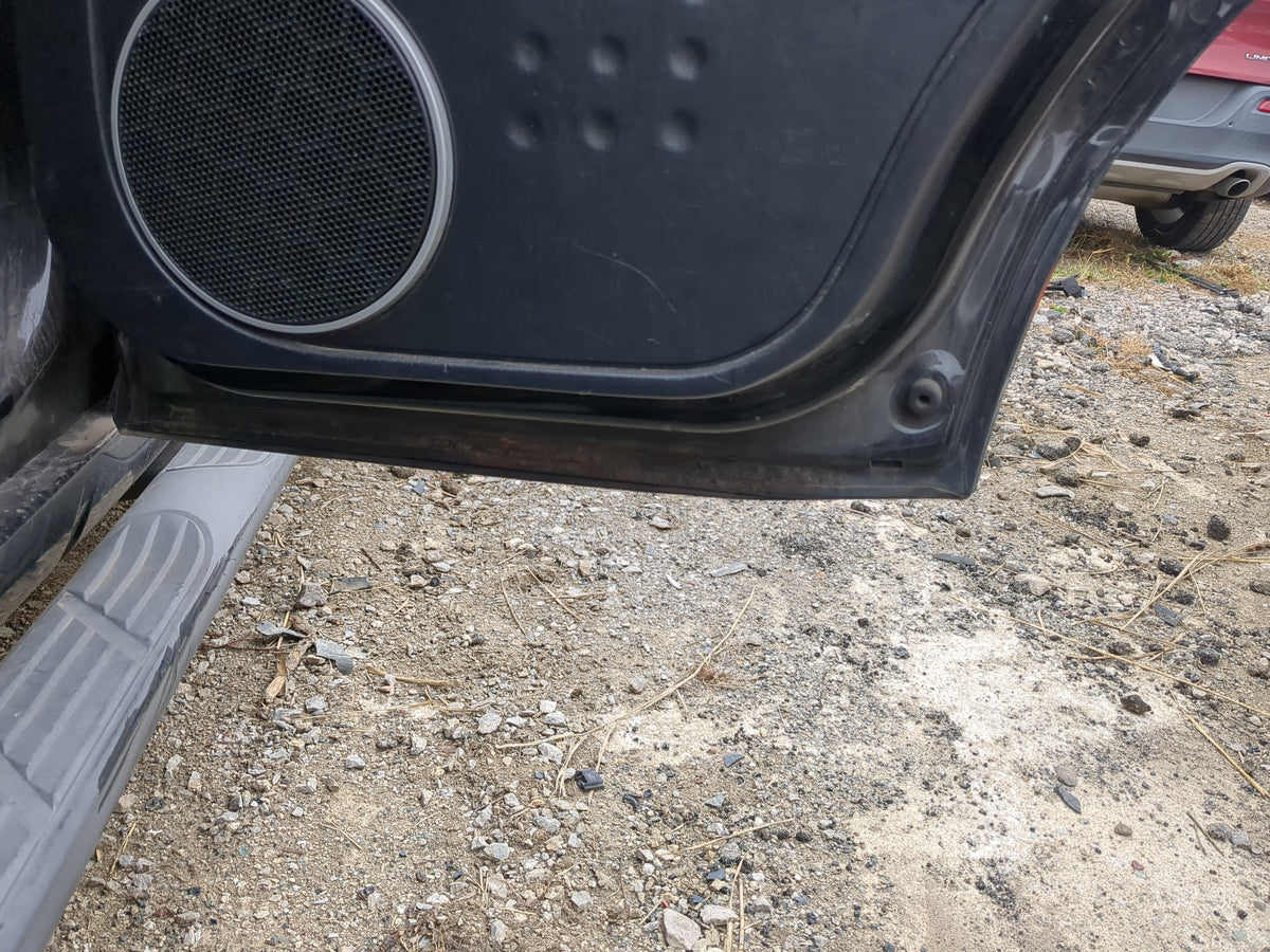 2005-2007 Mercury Mariner Passenger Rear Door Oem 1211061 - Oemusedautoparts1.com
