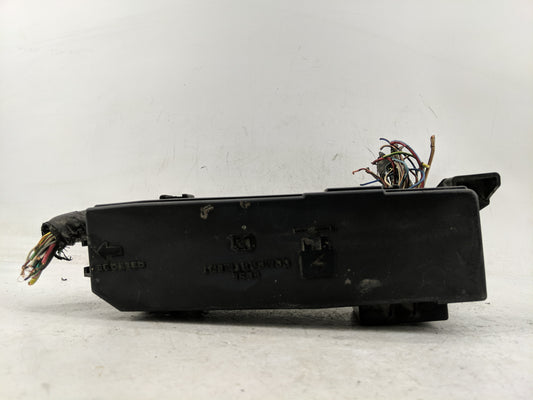 2005-2007 Mercury Mariner Fusebox Fuse Box Panel Relay Module Fits Fits 2005 2006 2007 OEM Used Auto Parts - Oemusedautopart