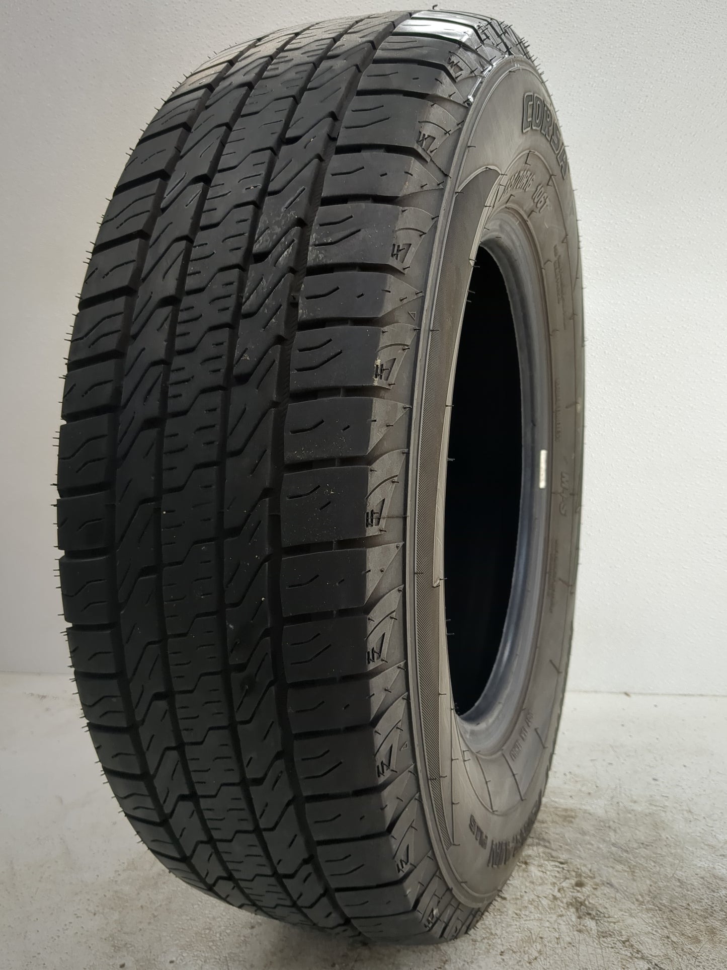 Used Tire 235/70R16 CORSA HIGHWAY TERRAIN PLUS 106T - Tread Depth 9.5/32 - Oemusedautoparts1.com