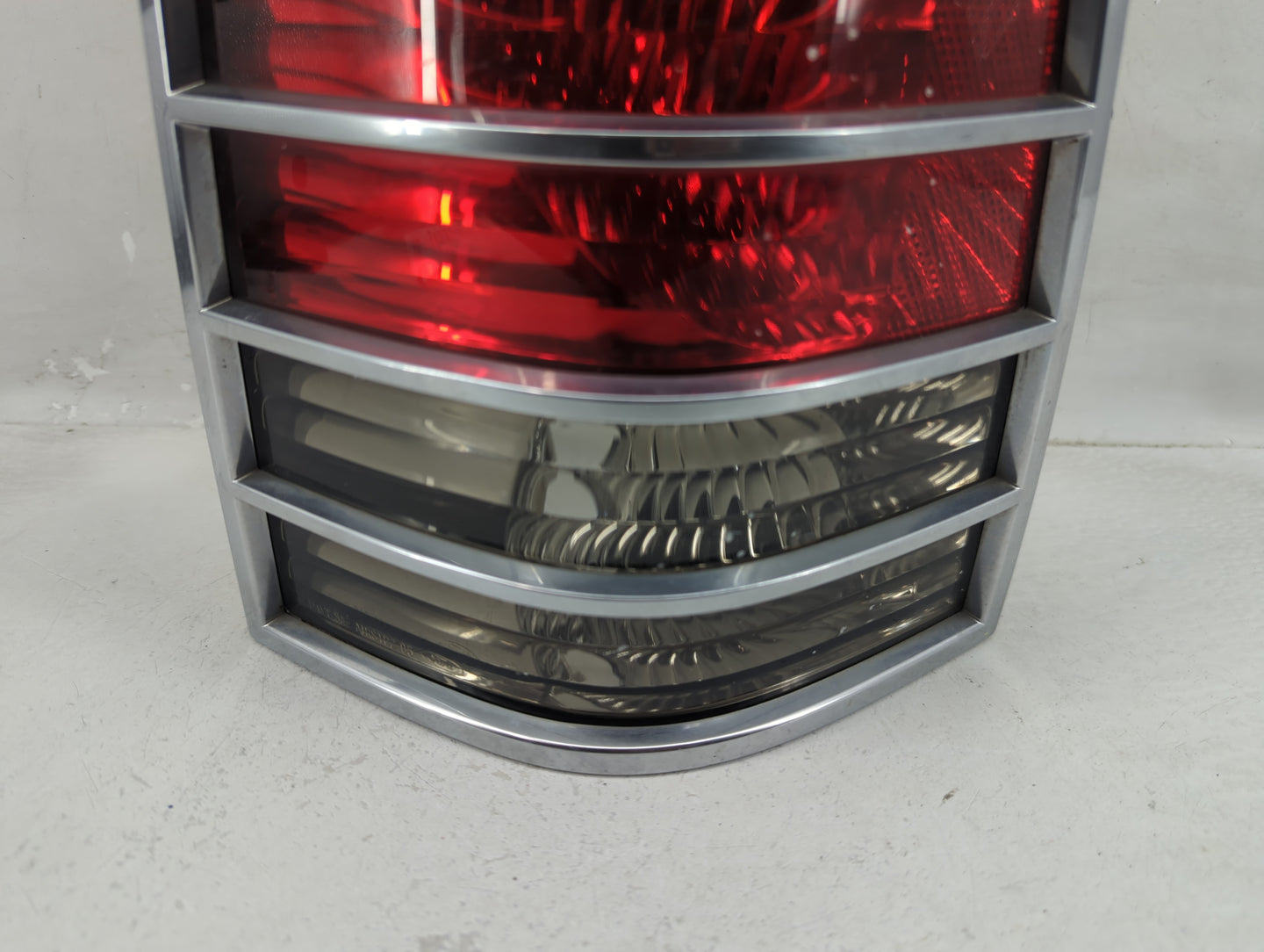 2005-2007 Mercury Mariner Tail Light Assembly Driver Left OEM P/N:5E64-13B505-A Fits Fits 2005 2006 2007 OEM Used Auto Parts