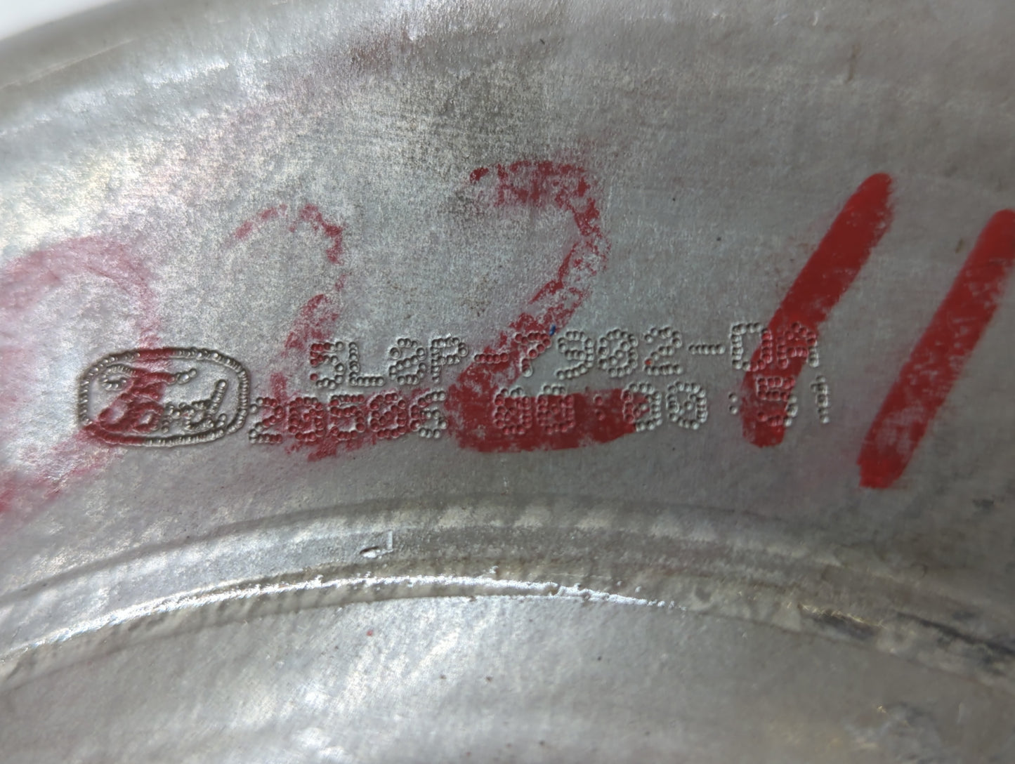 2007 Mercury Mariner Torque Converter Automatic Transmission OEM P/N:5L8P-7902-DA Fits OEM Used Auto Parts - Oemusedautopart