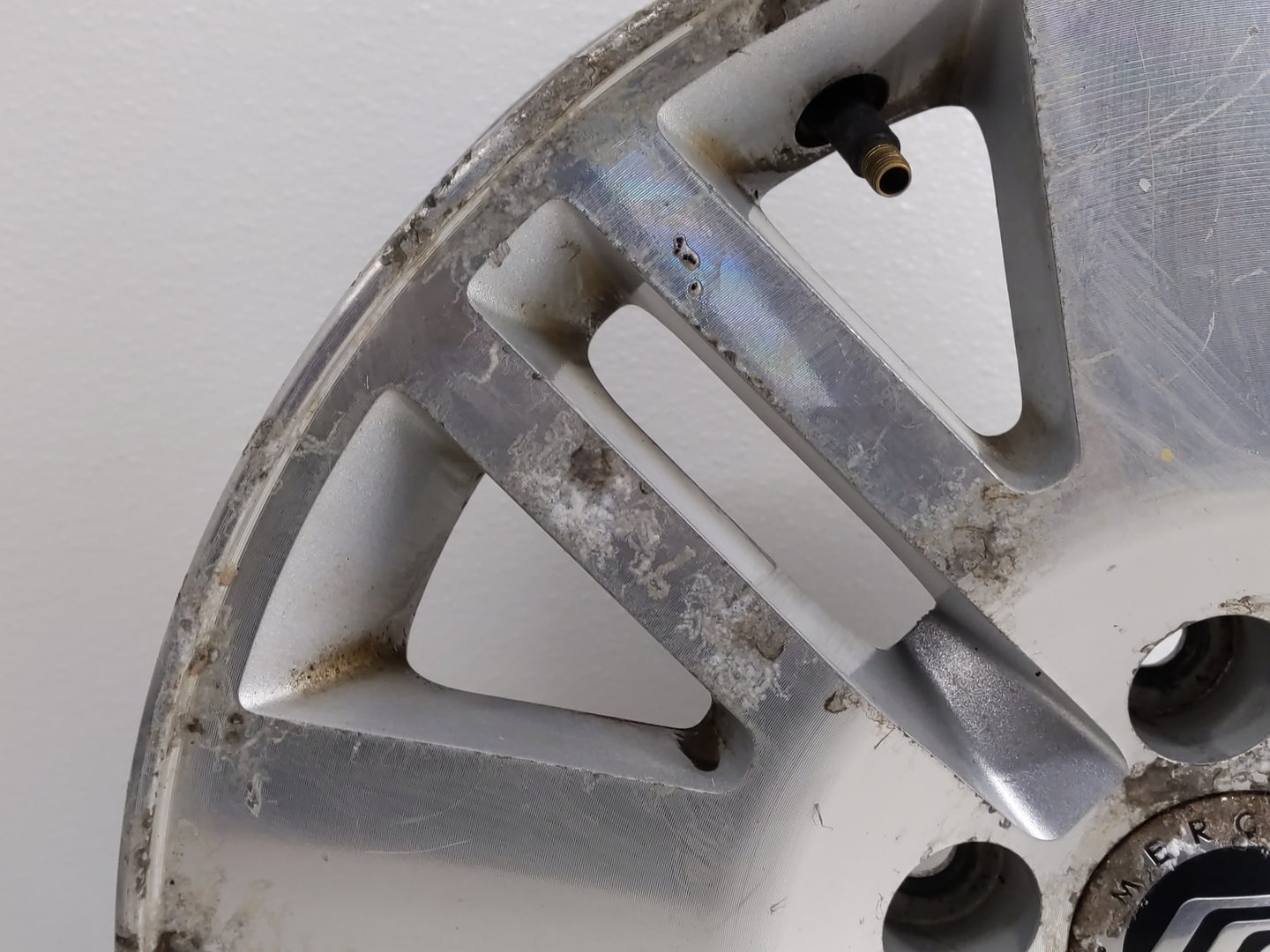 2005-2007 Mercury Mariner Oem Wheel Rim 827915 - Oemusedautoparts1.com