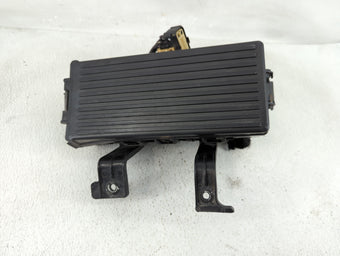 compare product 2006-2009 Mercury Milan Fusebox Fuse Box Panel Relay Module Fits Fits 2006 2007 2008 2009 OEM Used Auto Parts