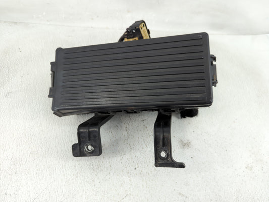 2006-2009 Mercury Milan Fusebox Fuse Box Panel Relay Module Fits Fits 2006 2007 2008 2009 OEM Used Auto Parts - Oemusedautop