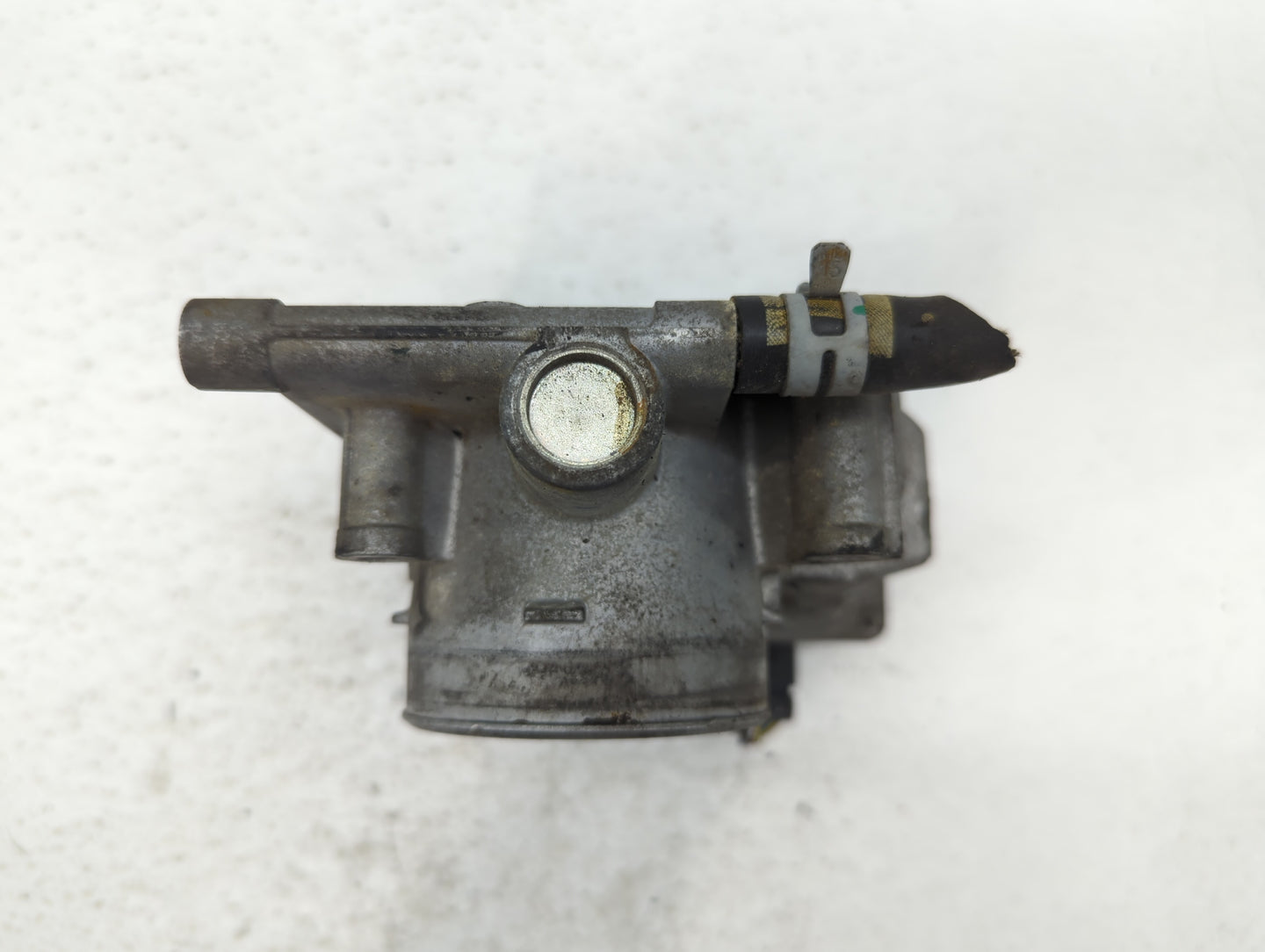 2006-2009 Mercury Milan Throttle Body P/N:6E5G-A Fits Fits 2006 2007 2008 2009 OEM Used Auto Parts - Oemusedautoparts1.com