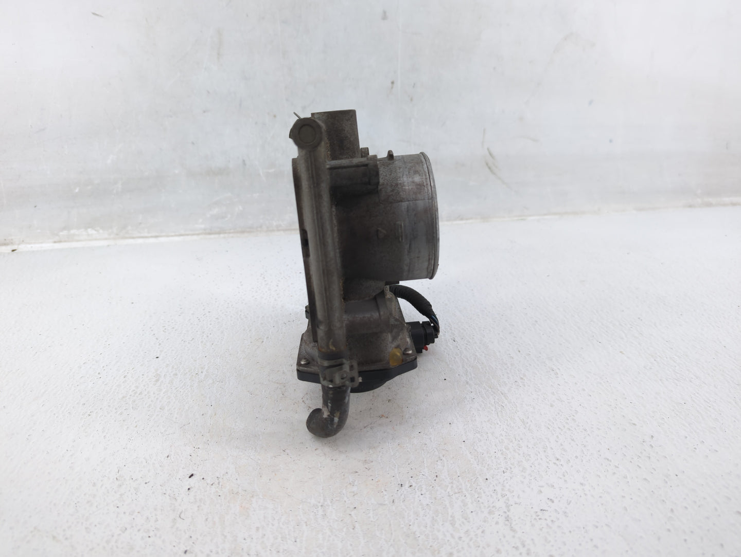 2006-2009 Mercury Milan Throttle Body P/N:6E5G-A Fits Fits 2006 2007 2008 2009 OEM Used Auto Parts - Oemusedautoparts1.com