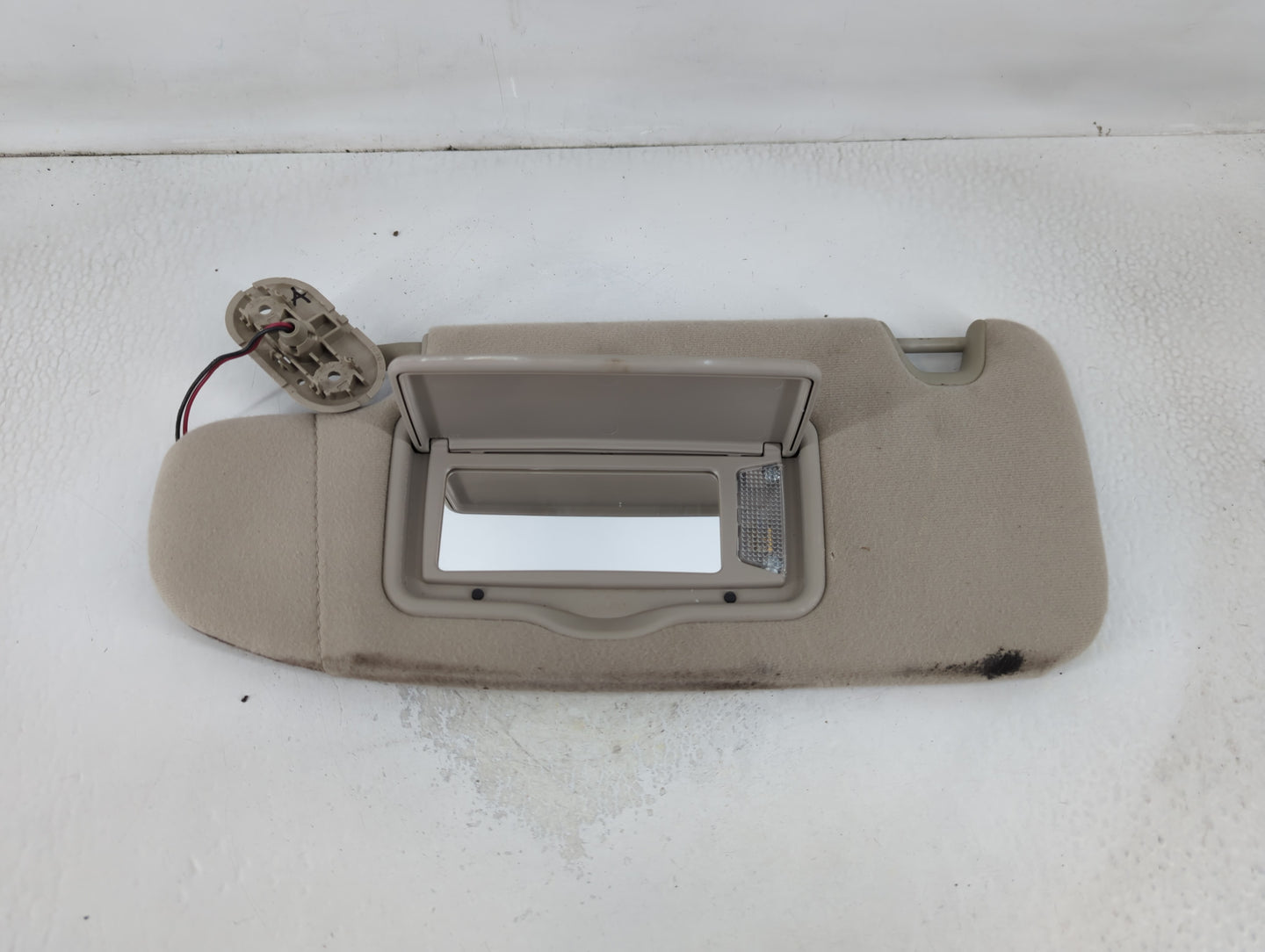 2006-2009 Mercury Milan Sun Visor Shade Replacement Driver Left Mirror Fits Fits 2006 2007 2008 2009 OEM Used Auto Parts - O